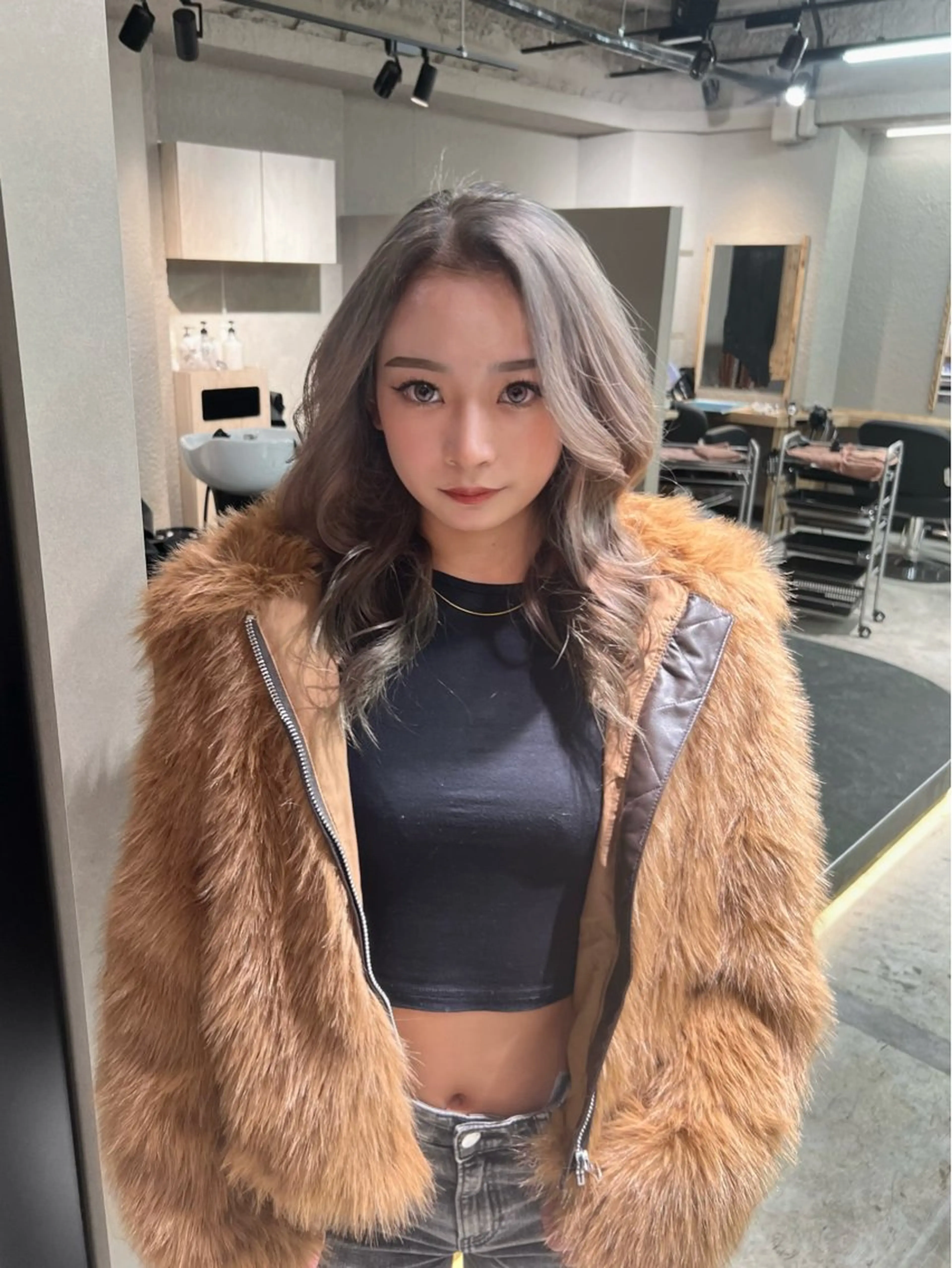 セミロング カラー 💖梅田レイヤー💖 副店長Tsubasaのヘアスタイル