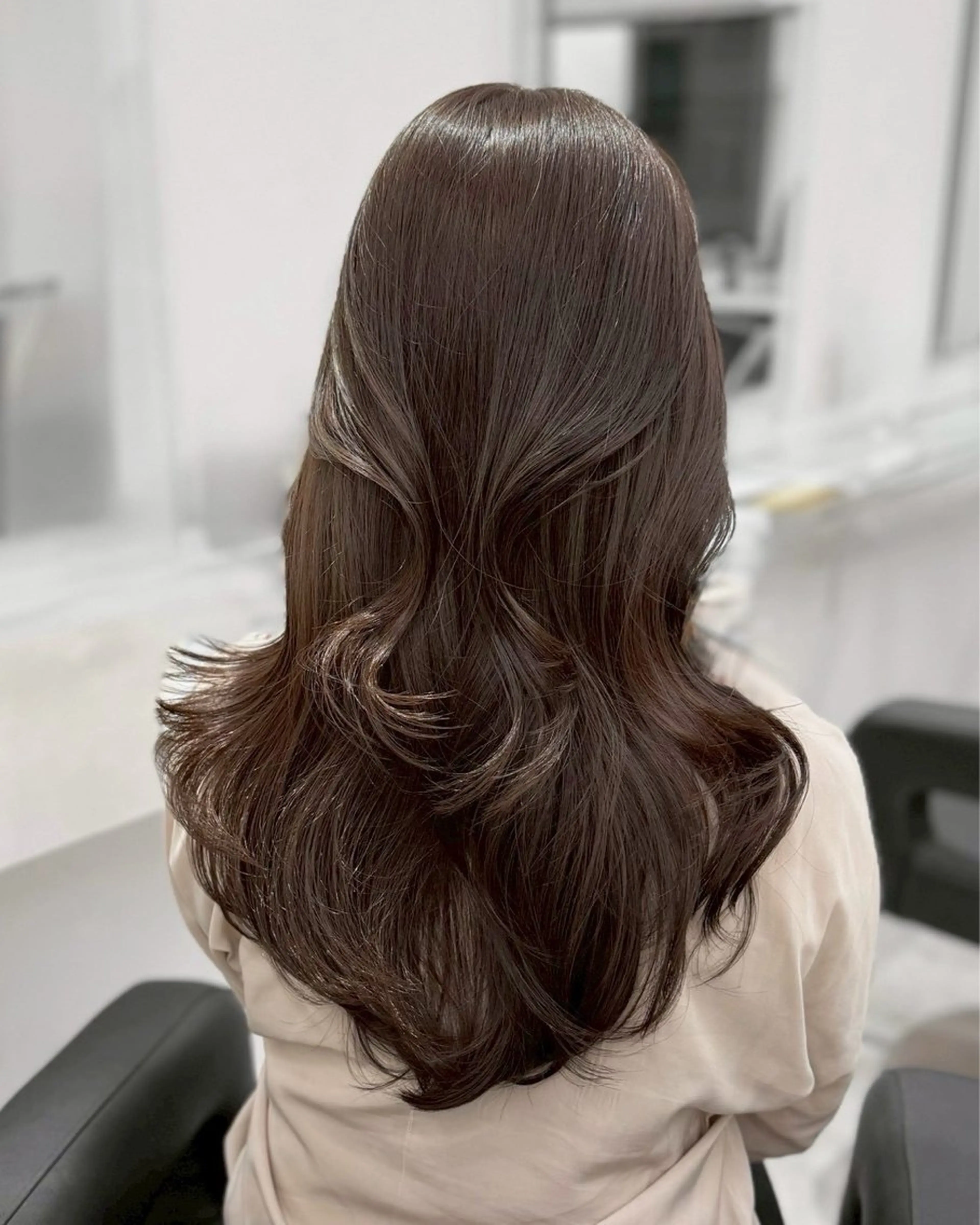 ロング カット ヘアカラー トリートメント ヘッドスパ レイヤー×透明感 Tatsuya💫のヘアスタイル