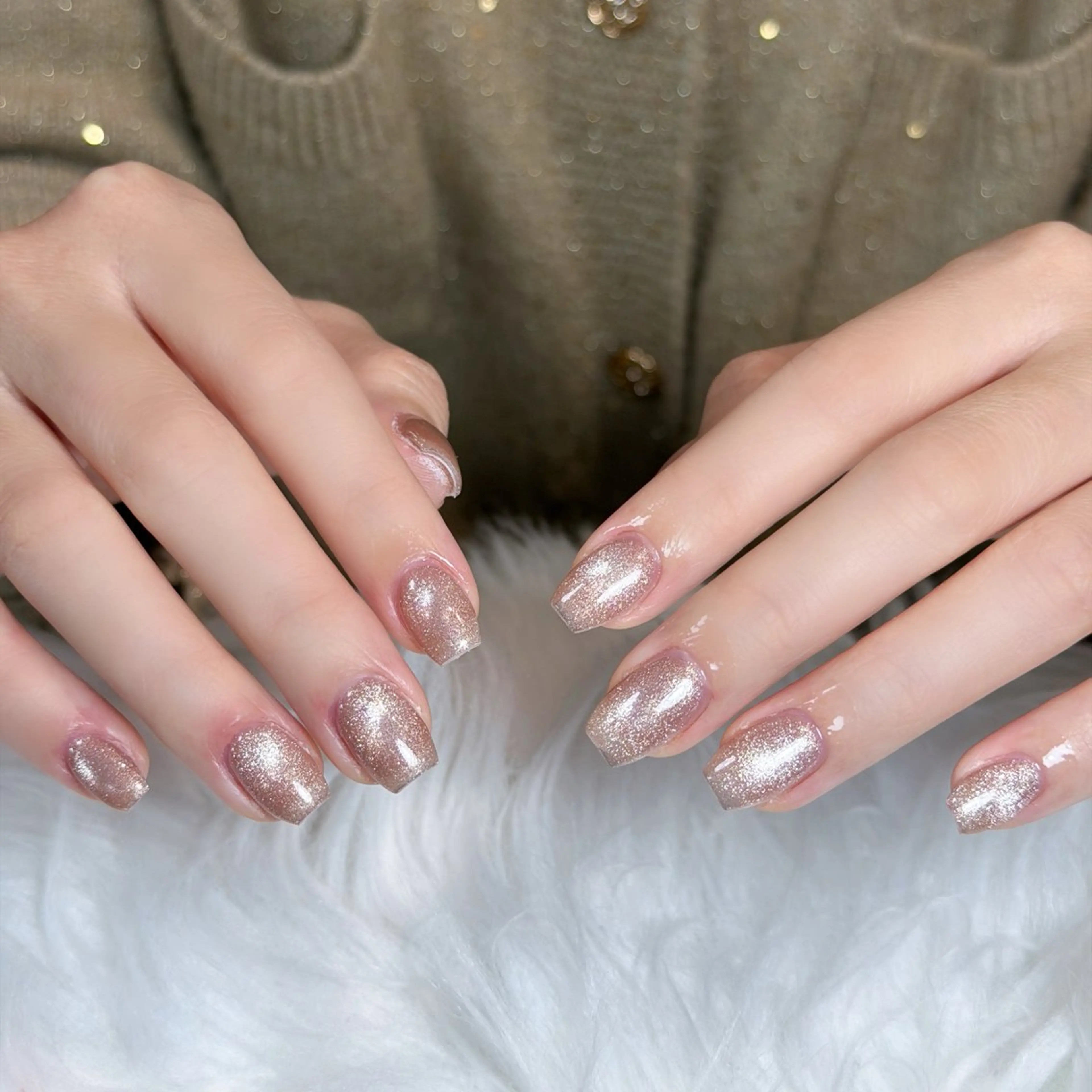 ネイル オーロラネイル ボルドー ブラウン 氷ネイル・うるうるネイル キラキラネイル ハンドネイル Julli NailStudioのネイルデザイン