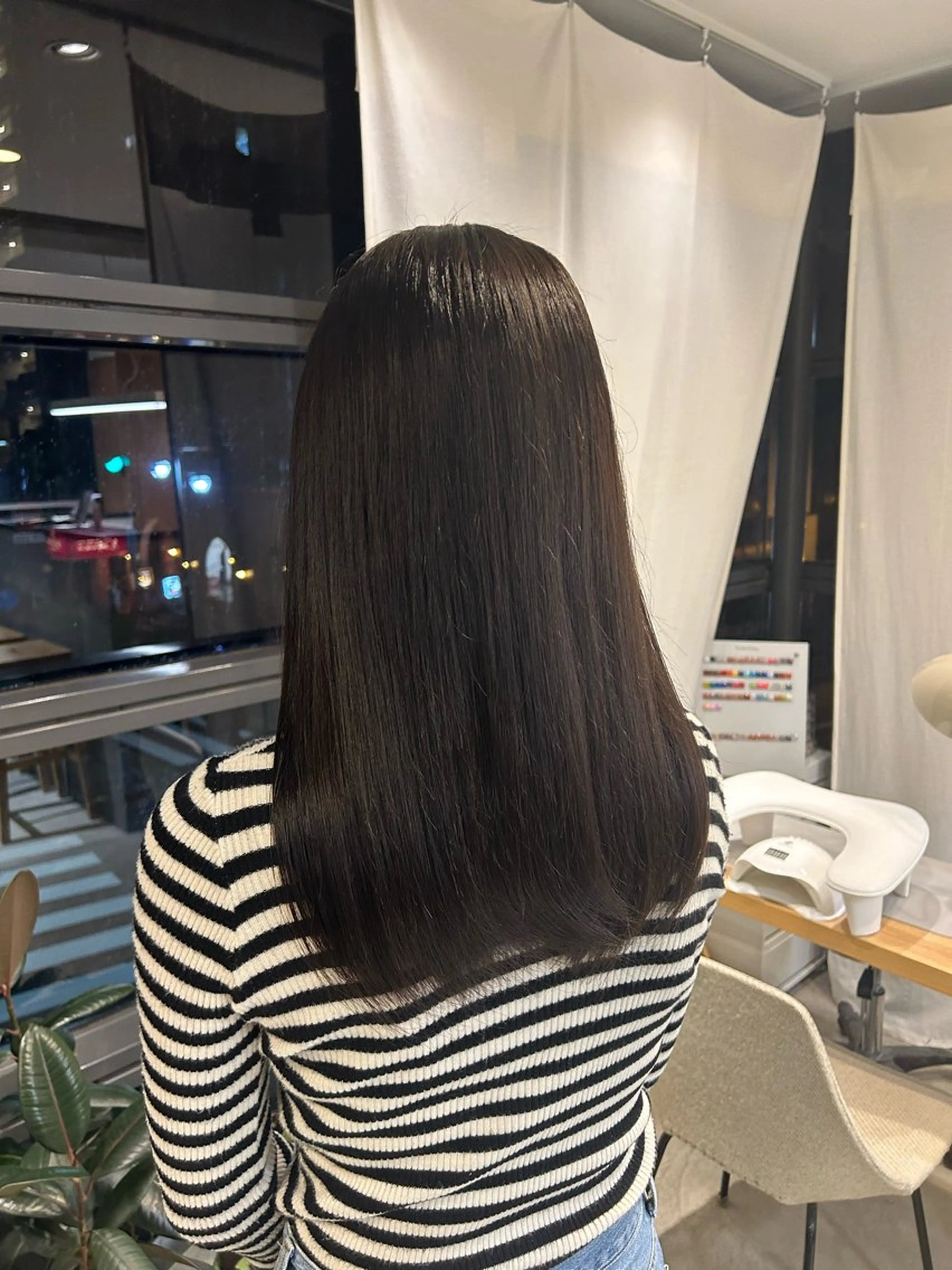 セミロング カラー ・ nanokaのヘアスタイル