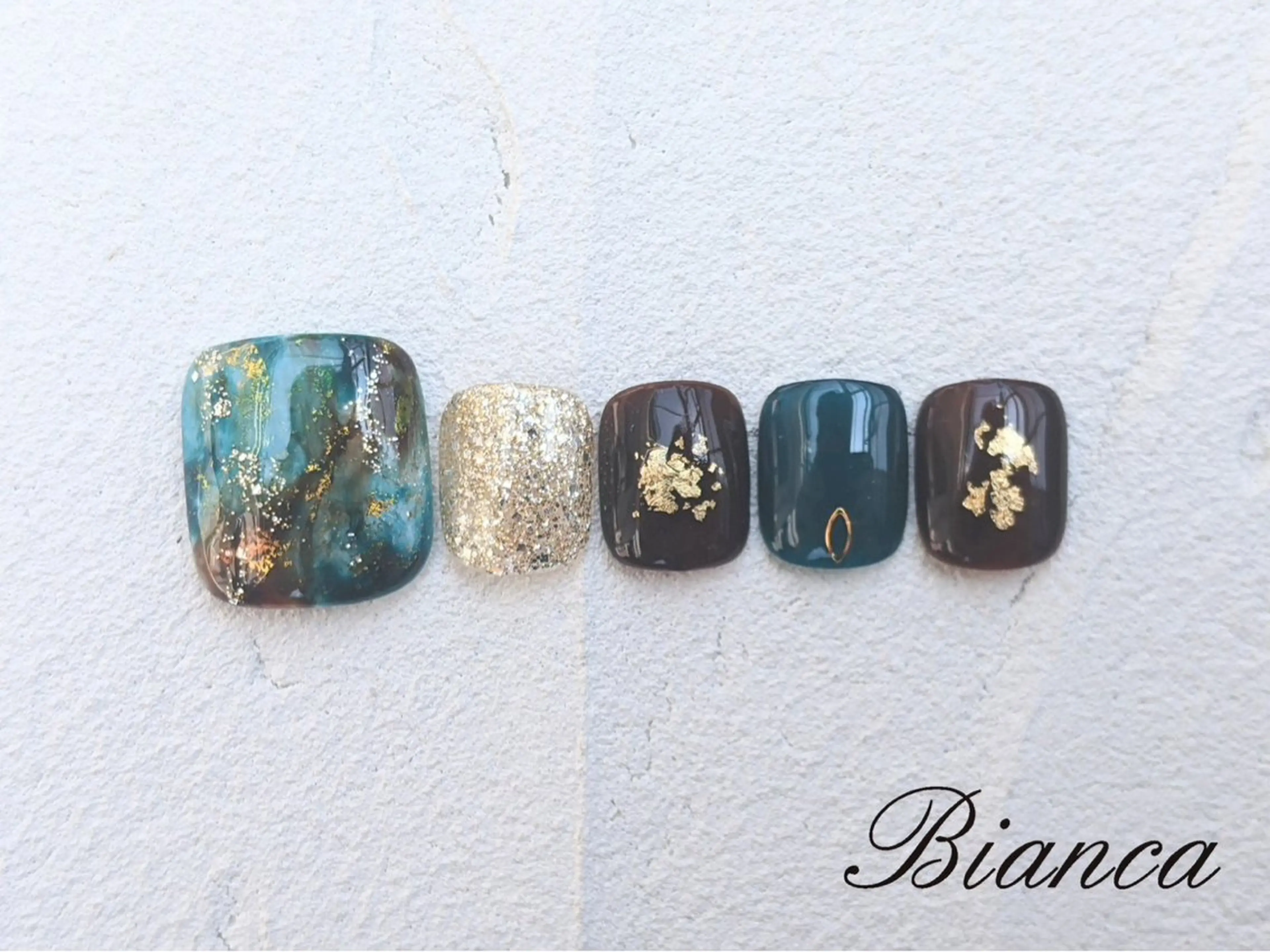 ネイル BIANCA Ouchidaのネイルデザイン