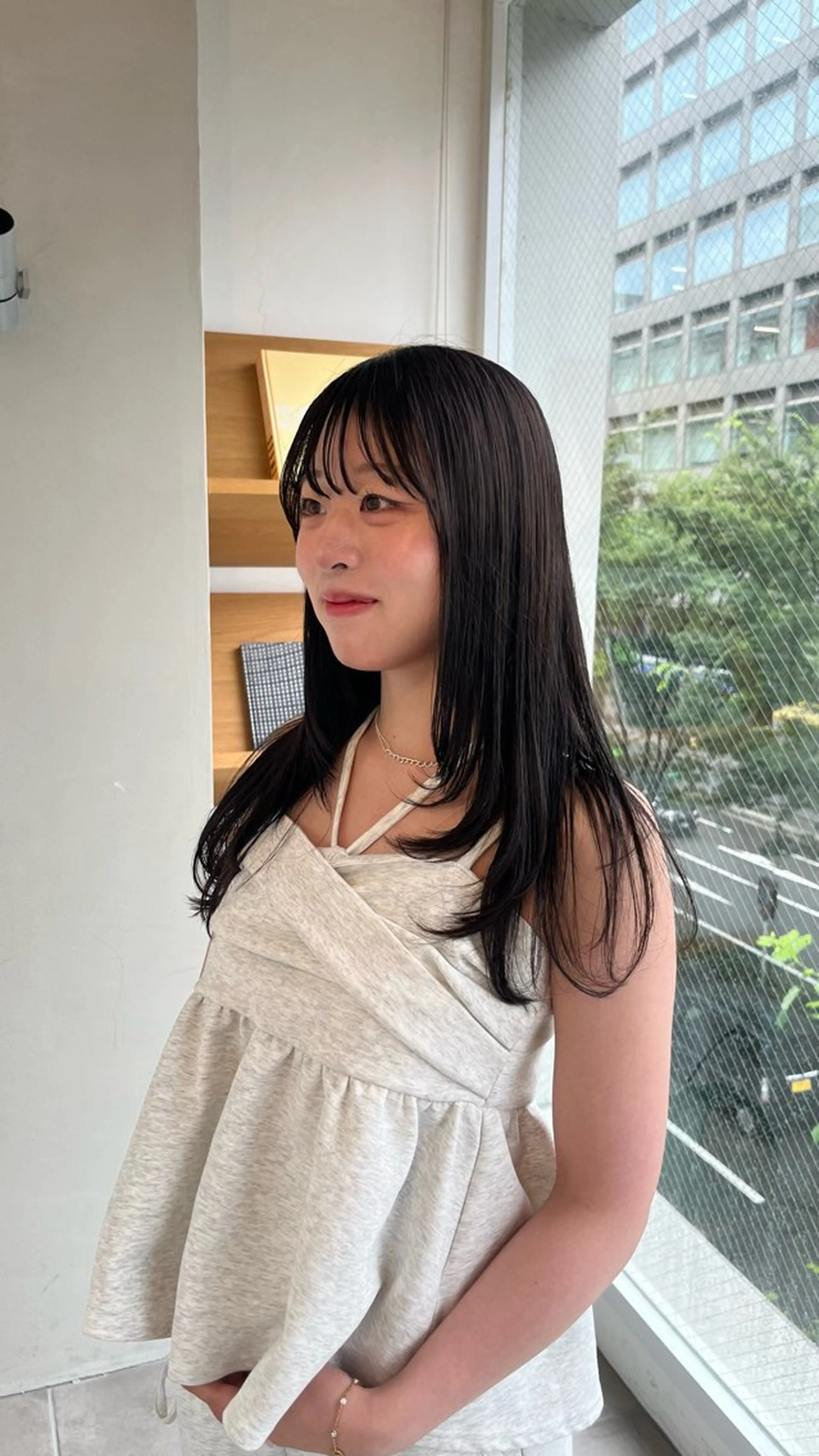 ミディアム e.n.u.烏丸所属・e.n.u 烏丸山﨑 菜々実のヘアスタイル