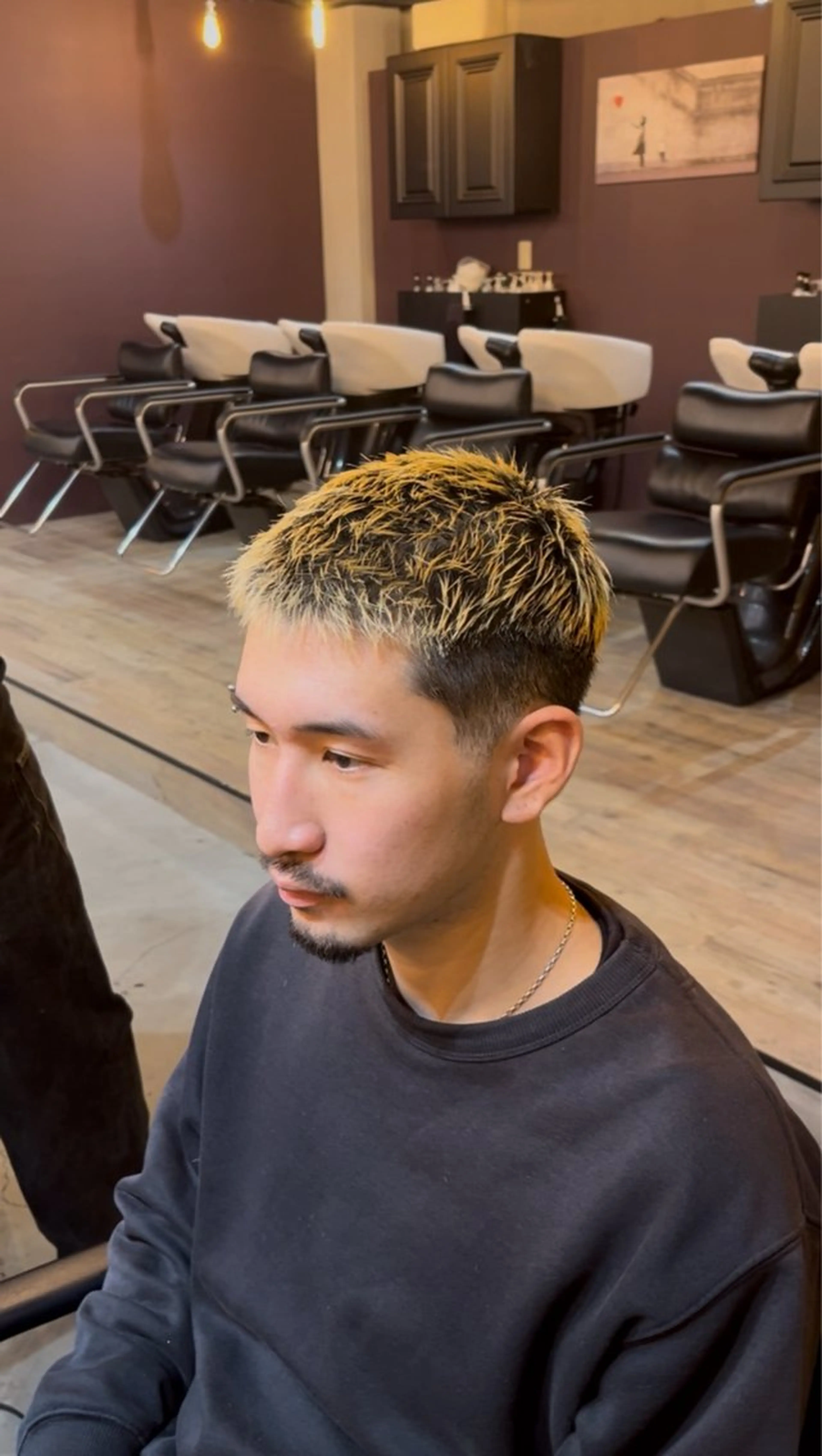 ショート カラー メンズ フェードカット カット ヘアカラー 海外風メンズ🇺🇸 💈N.Yuto💈の眉毛・アイブロウイメージ