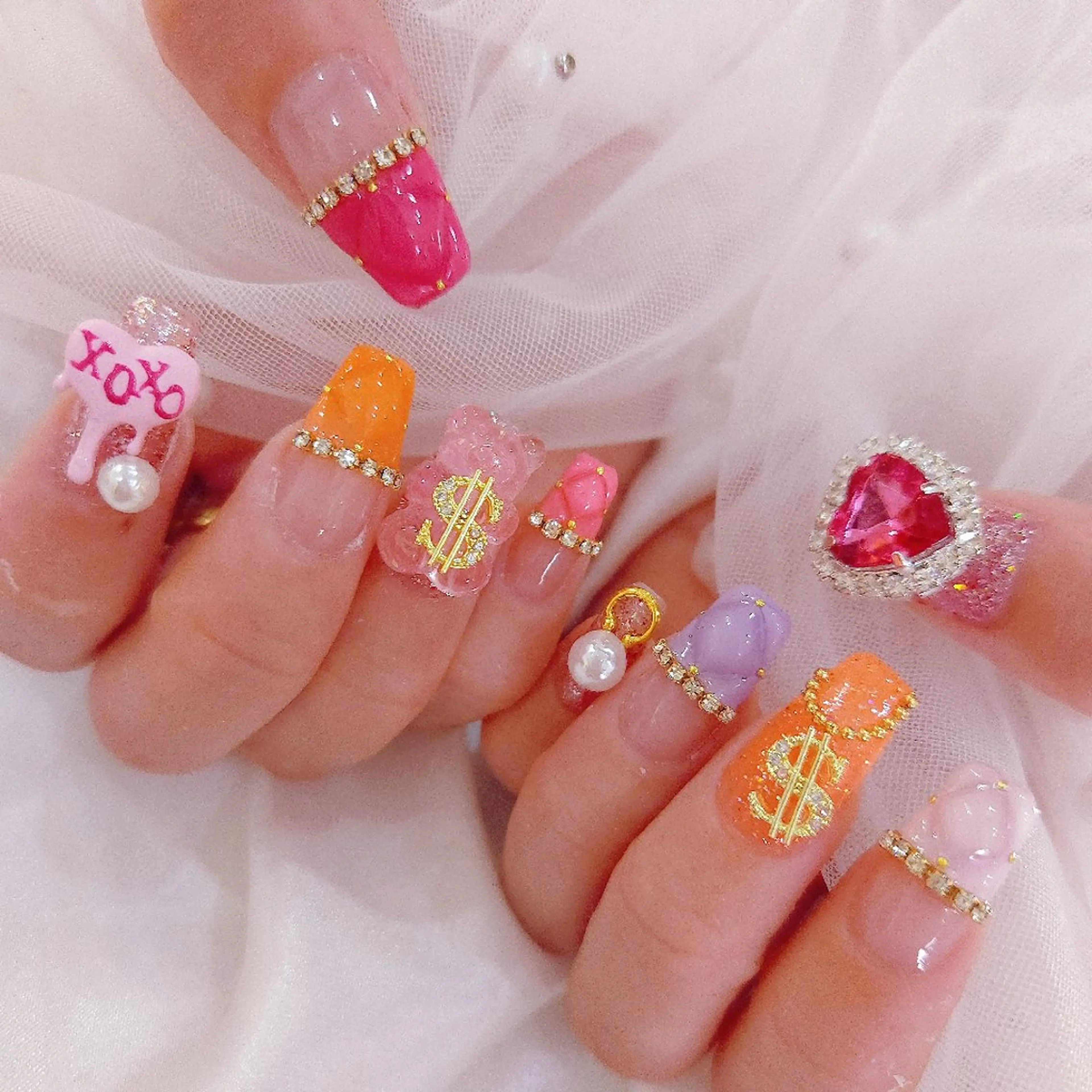 ネイル 梅田🦄中崎町🩵 u n o 0 1のネイルデザイン