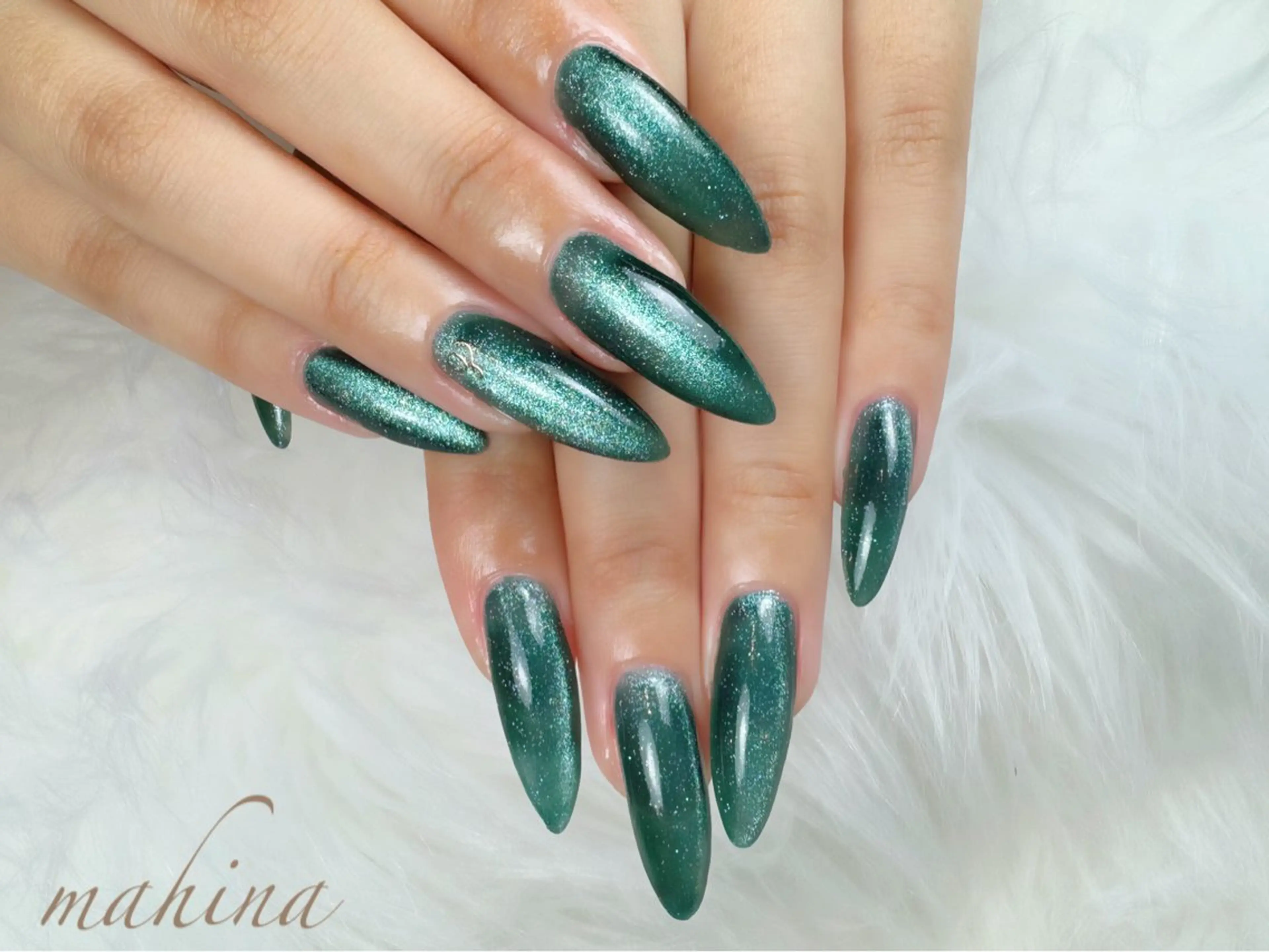 ネイル mahina .tのネイルデザイン