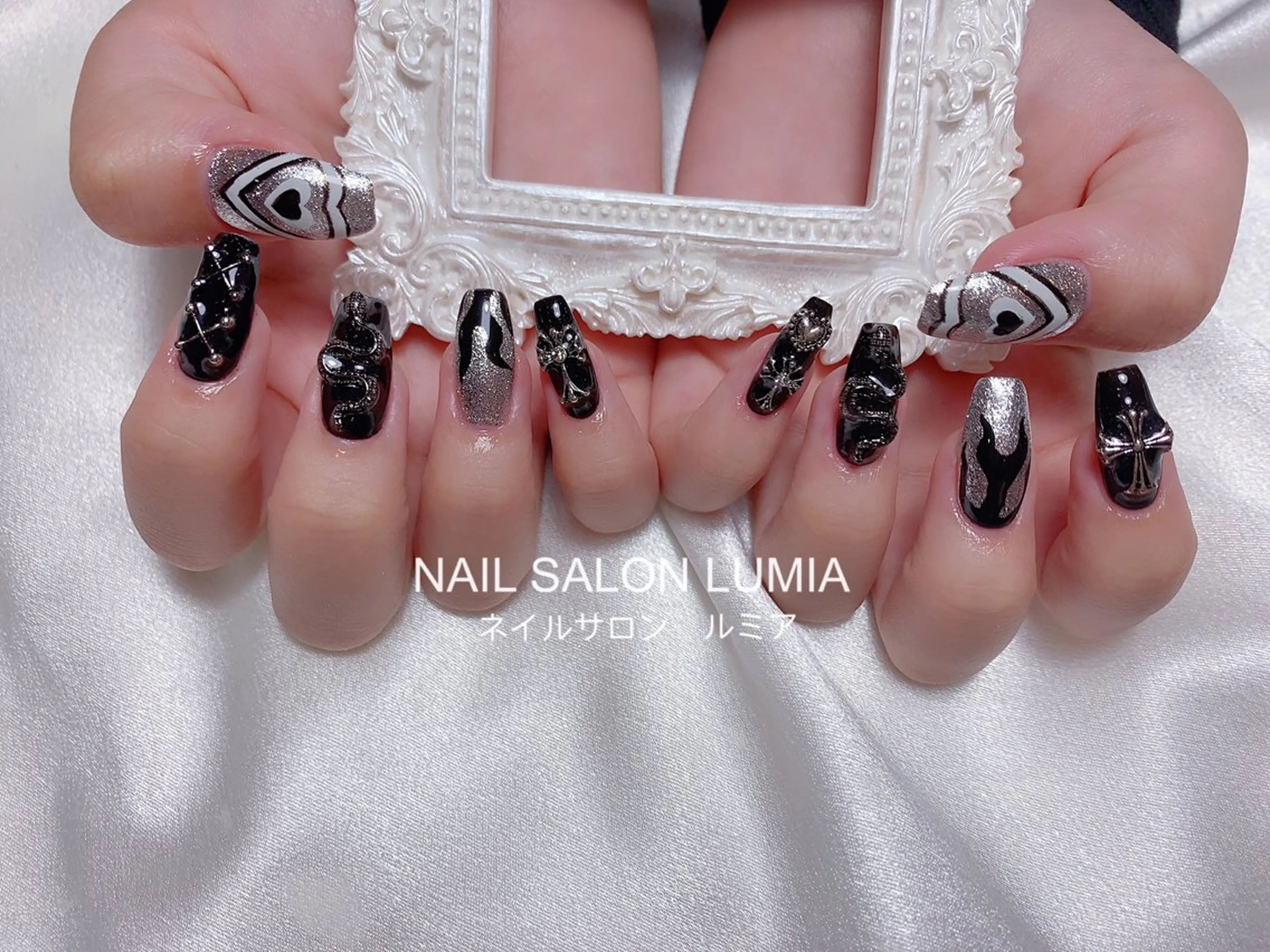 ネイル ハンドネイル ネイルサロン ルミア Lumia 店長のネイルデザイン