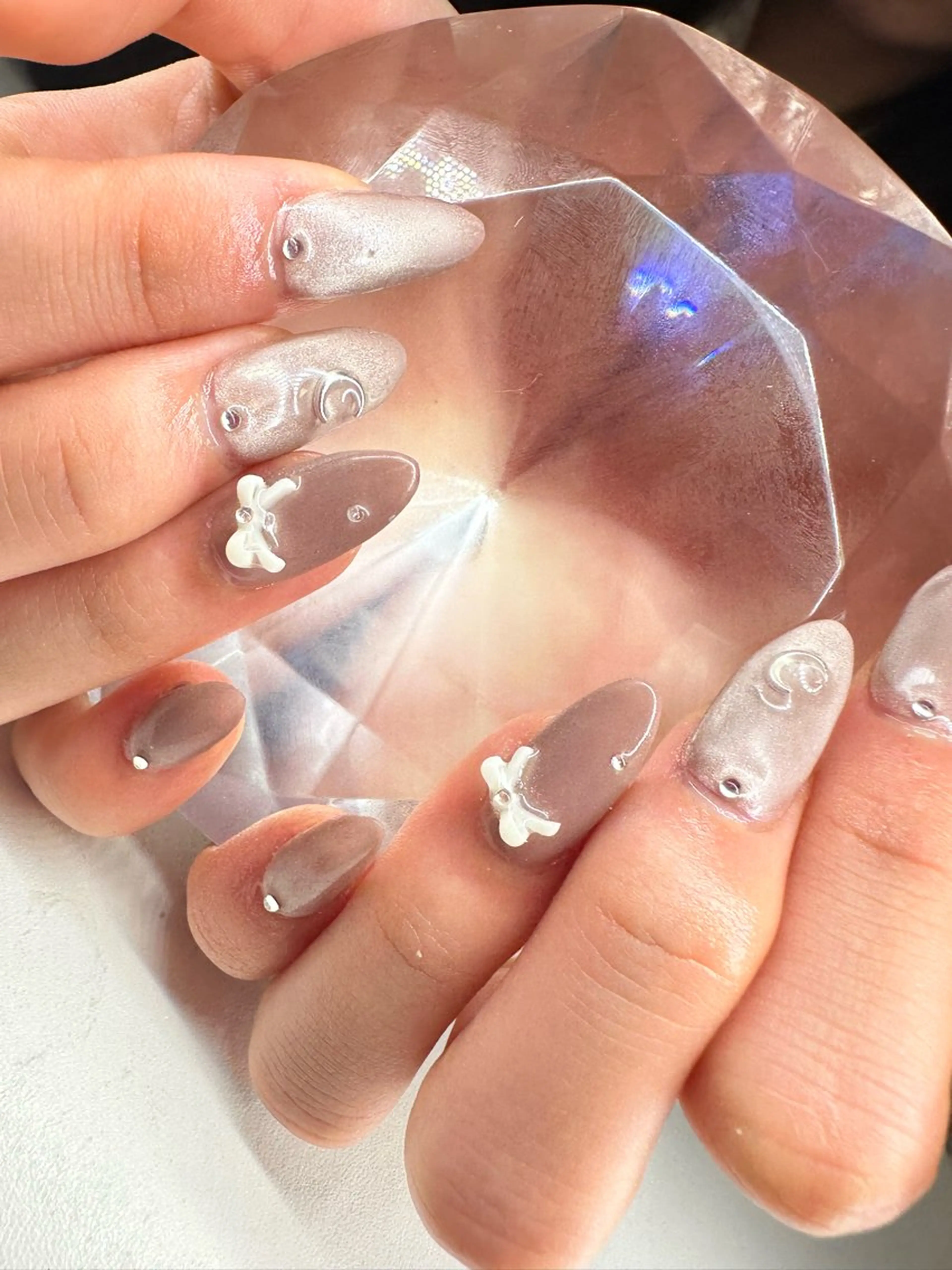 セミロング ハンドネイル YOKOSUKA🧸 NAIL🌿🫧💛のネイルデザイン