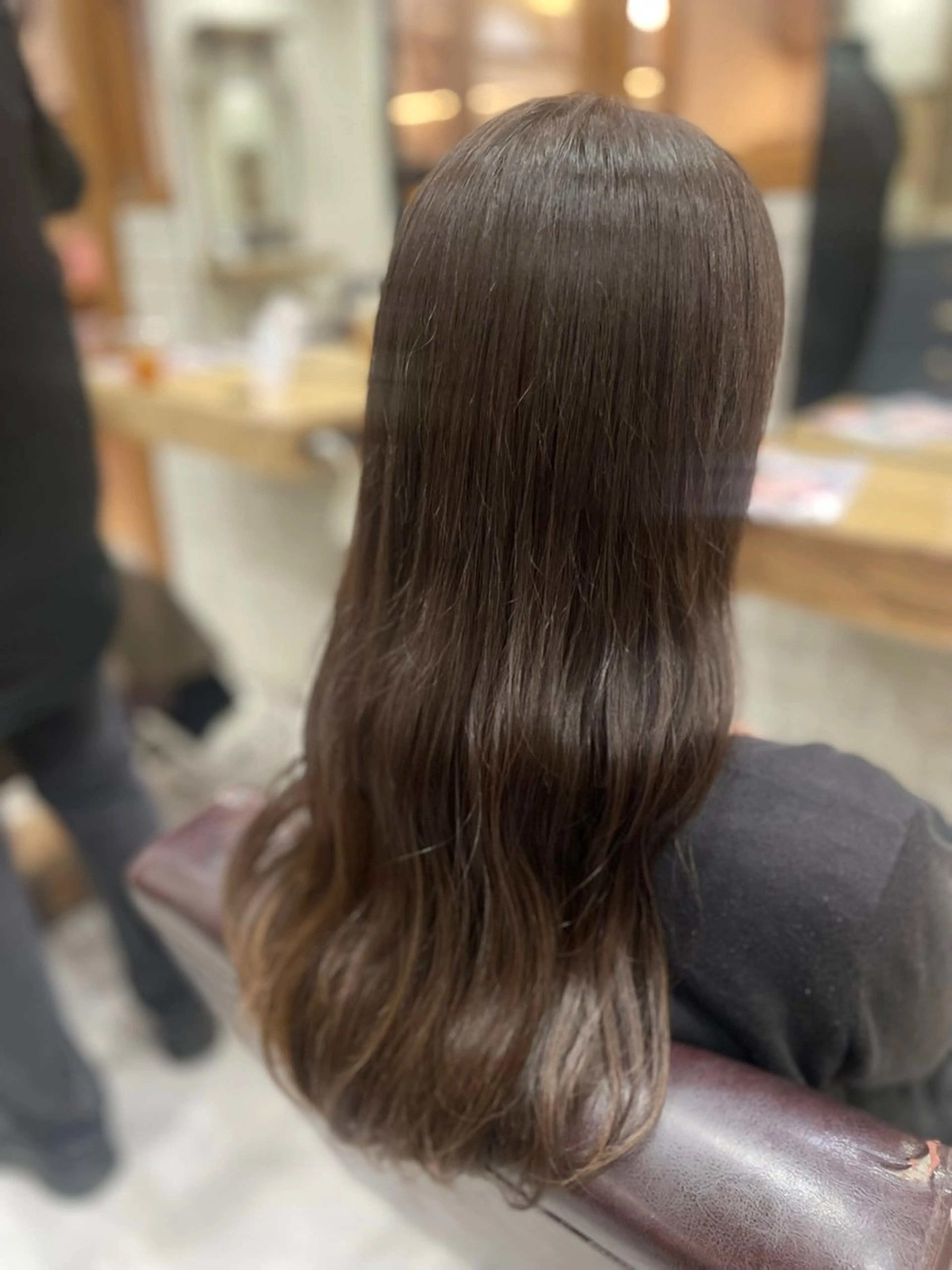 ロング カラー 今村 詩のヘアスタイル