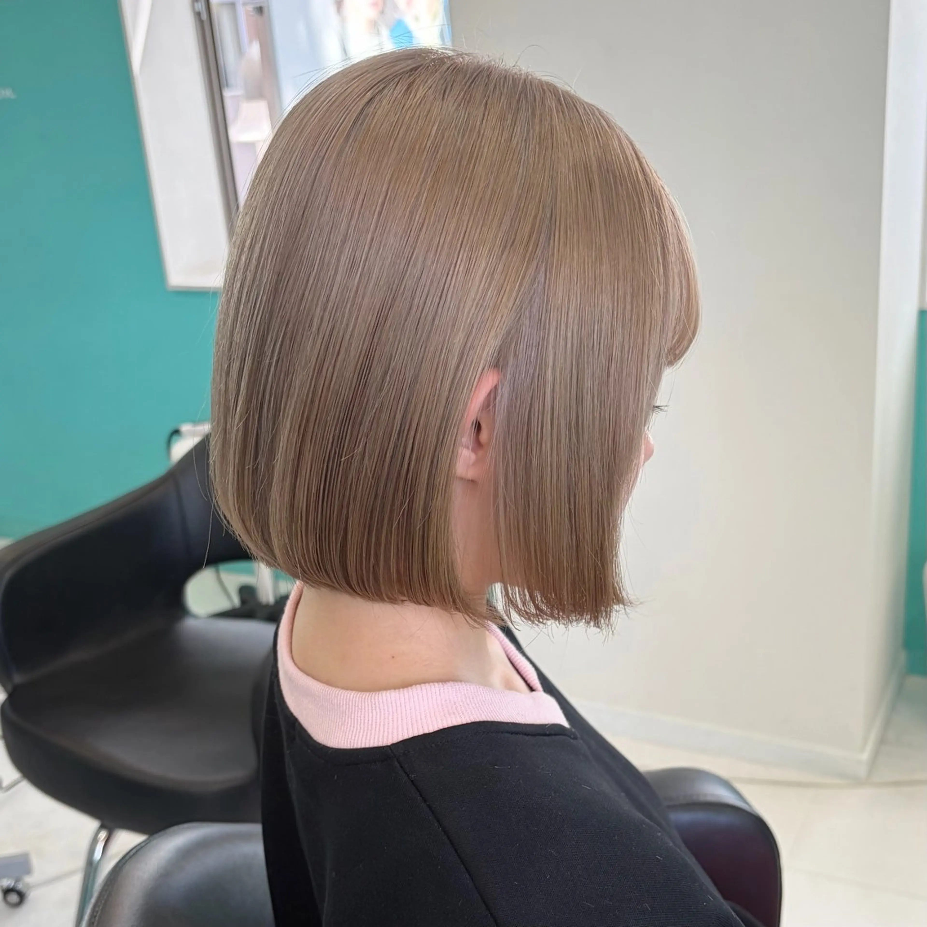 ショート カラー ベージュカラー ヘーゼル カット ヘアカラー トリートメント デザインカラー/ ボブ/Natsukiのヘアスタイル