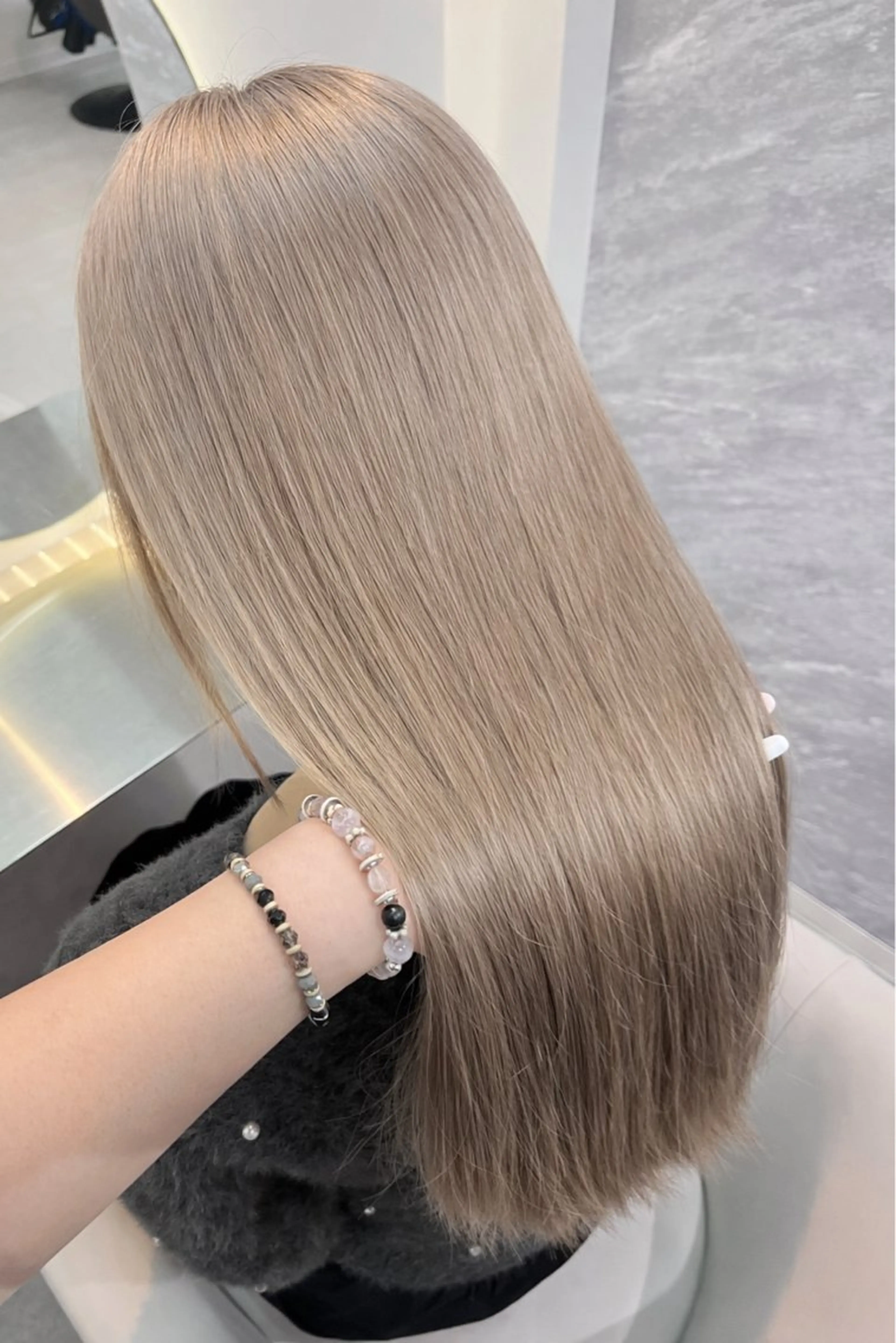 ロング ヘアカラー 艶感ハイトーン/ 池袋/mei🩶のヘアスタイル