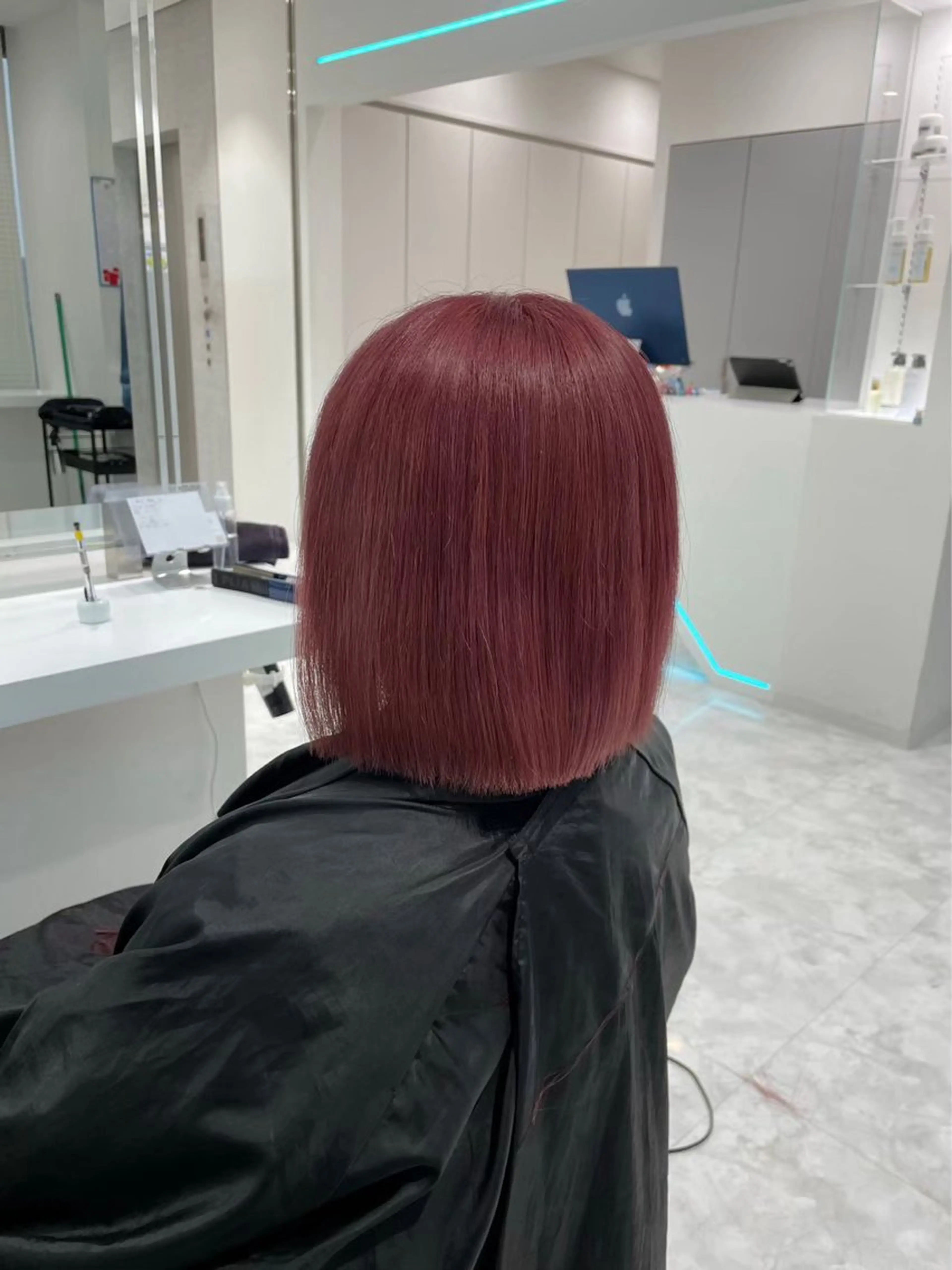 ミディアム カラー ヘアアレンジ ブリーチ 透明感カラー ブリーチなしカラー 髪質改善 似合わせカット 🫧モテる💗ダメー ジレスハイトーン🫧のヘアスタイル