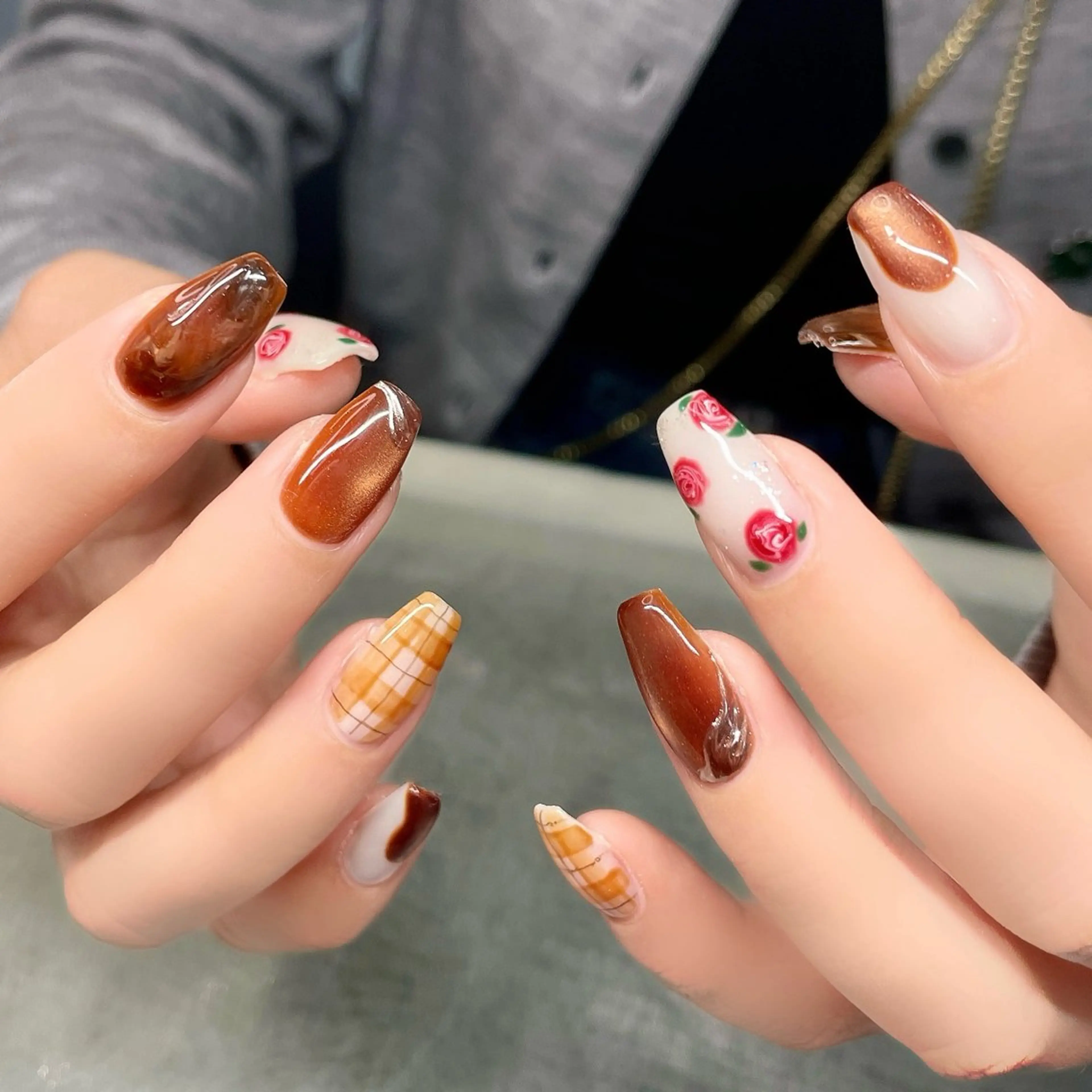 ネイル ハンドネイル Nailist suzuのネイルデザイン