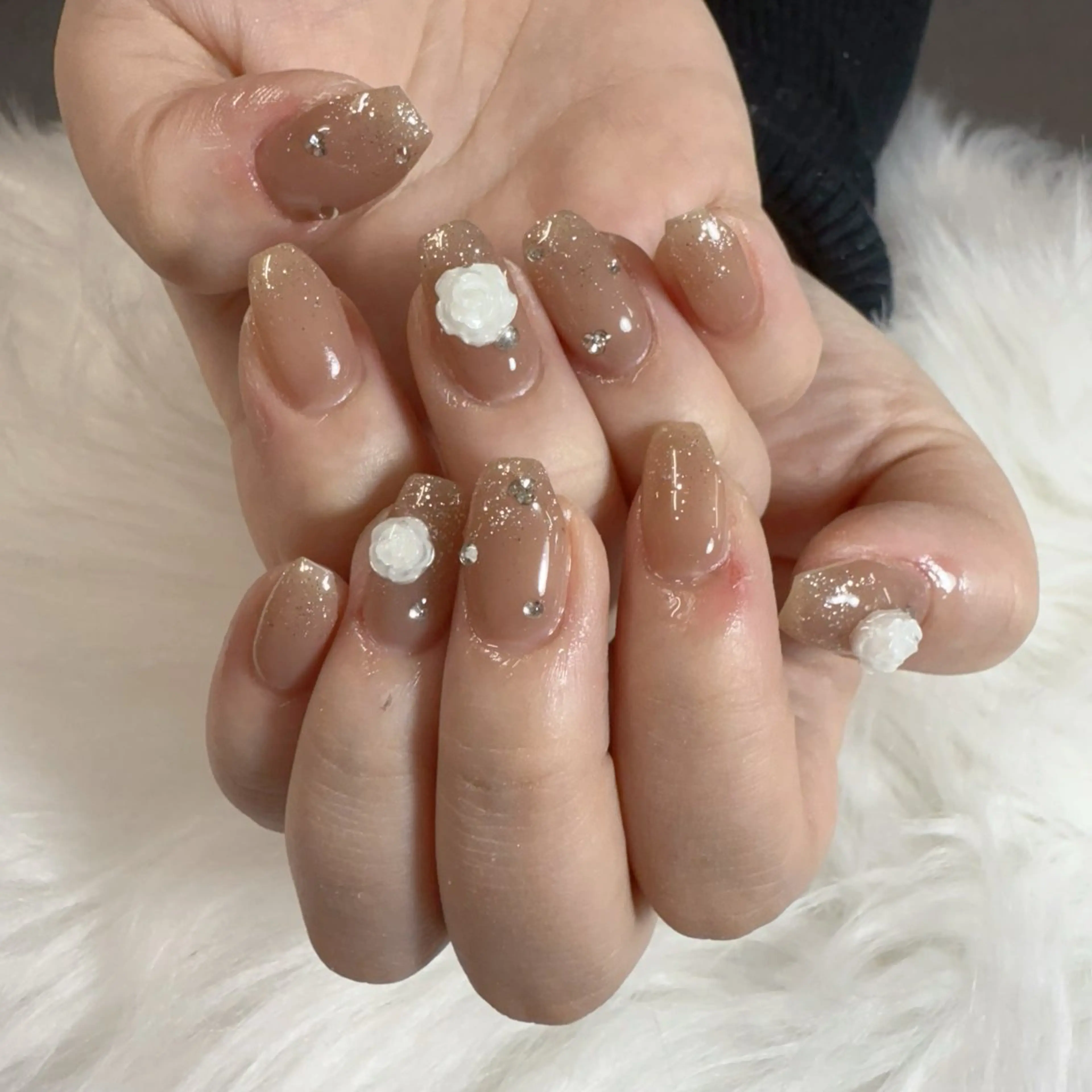 ネイル ハンドネイル 🎀nana🫧 ワンホンネイル🎀のネイルデザイン