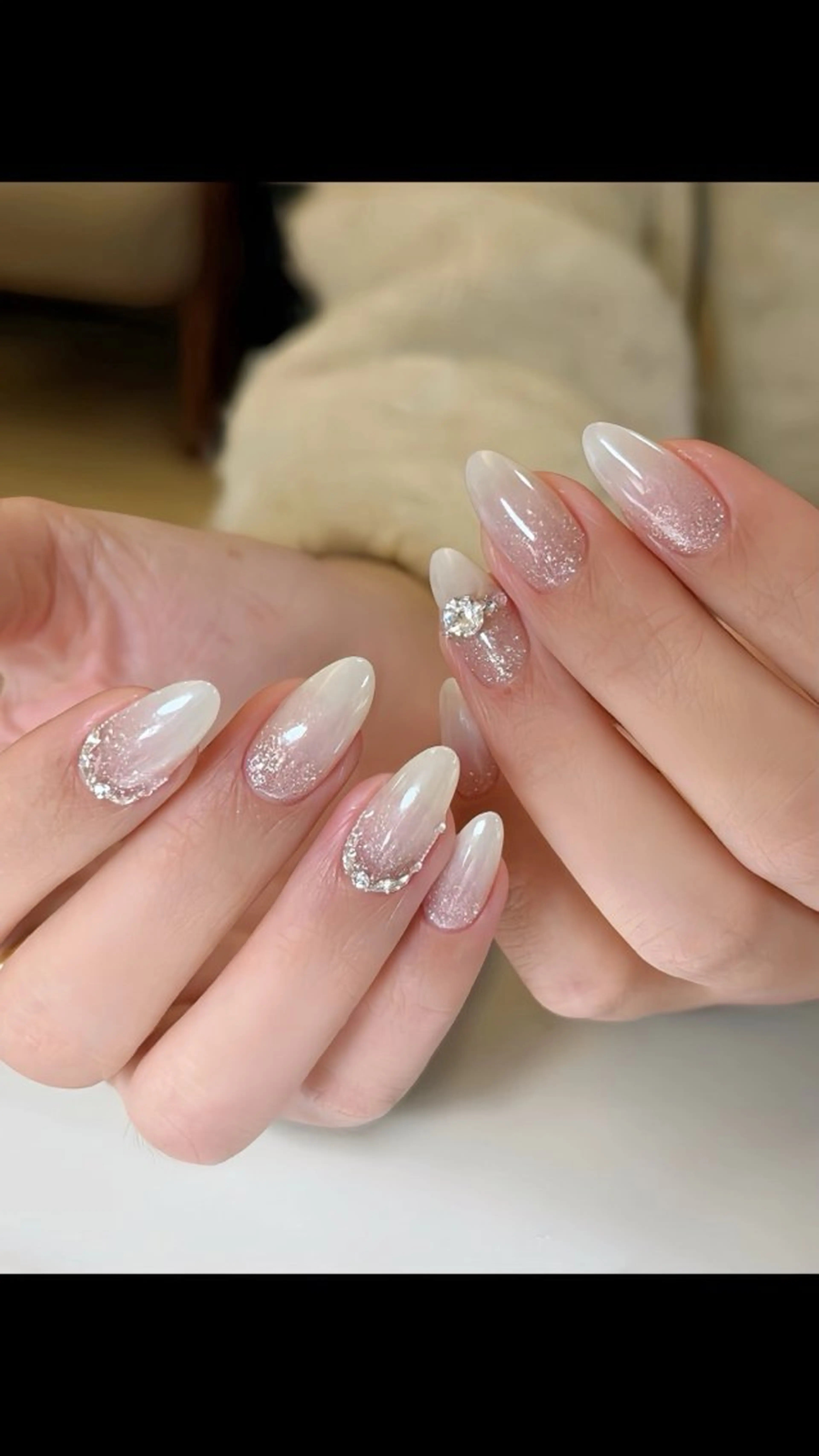 ネイル ハンドネイル ハンドケア DuLi Blinkのネイルデザイン