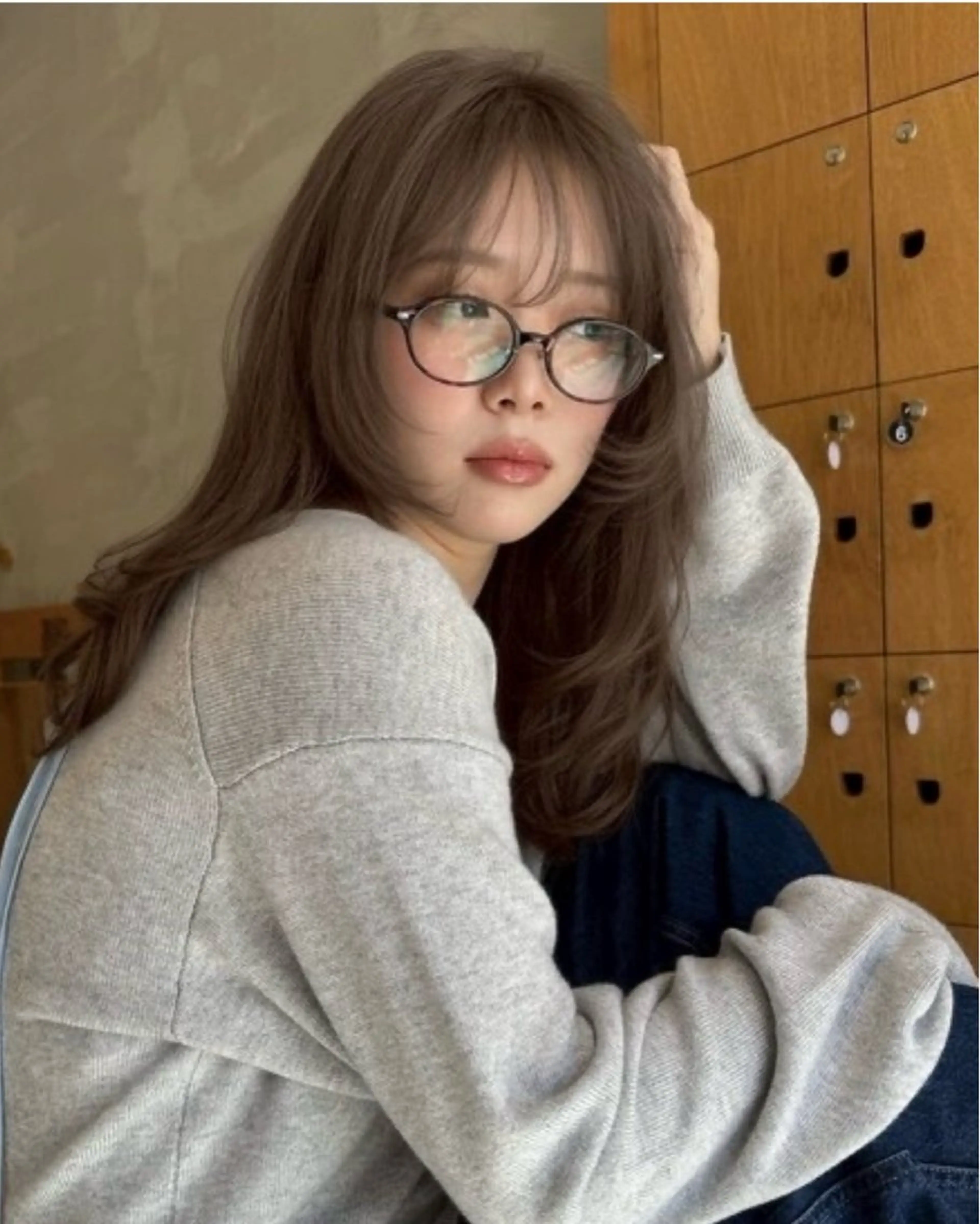 セミロング カラー 柔らかいオリーブ🍃 カラーNatsumiのヘアスタイル