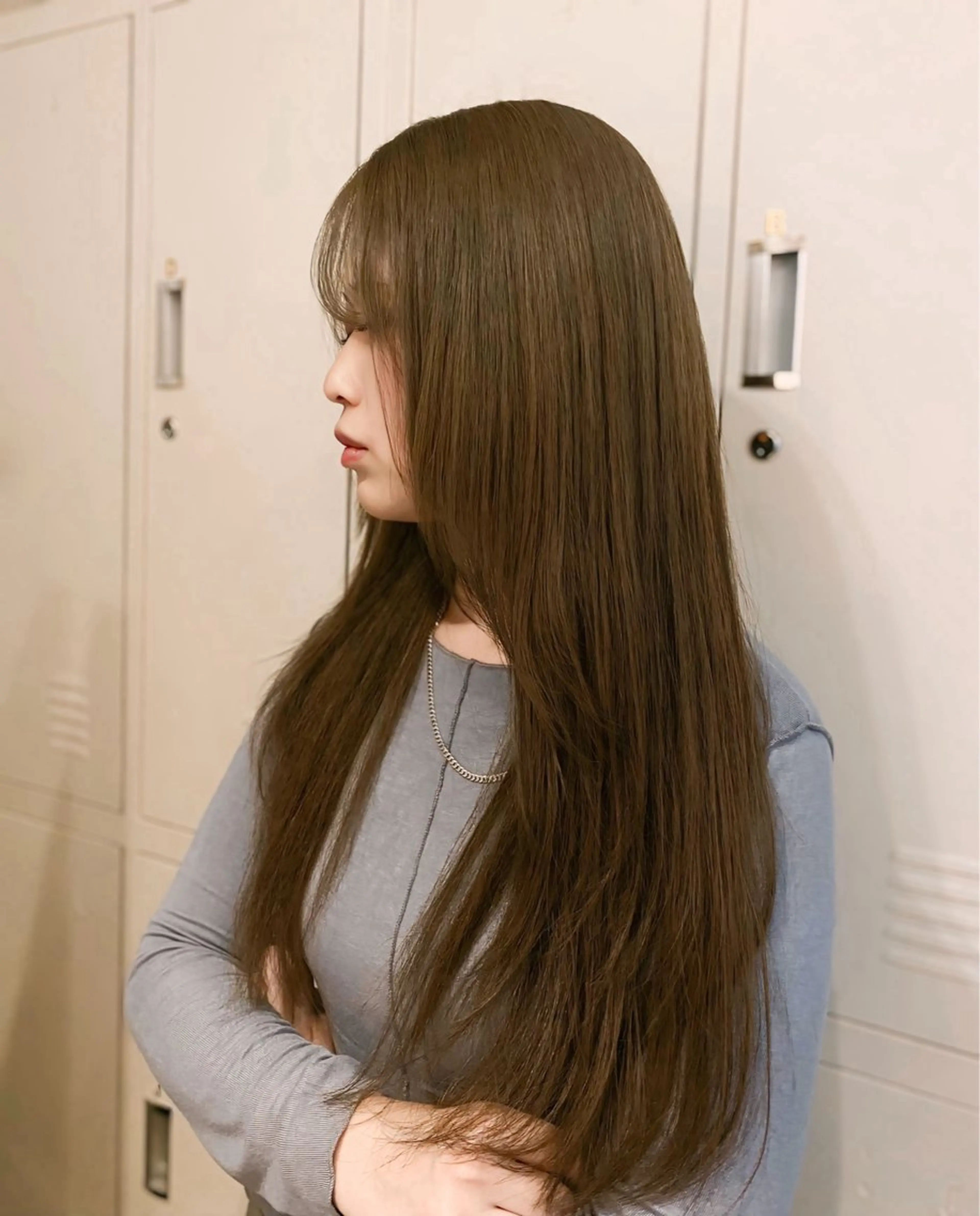 ロング カラー ブリーチ ブラウンカラー ダブルカラー イルミナカラー オリーブカラー カット ヘアカラー トリートメント N°+aero 😊れいか😊のヘアスタイル