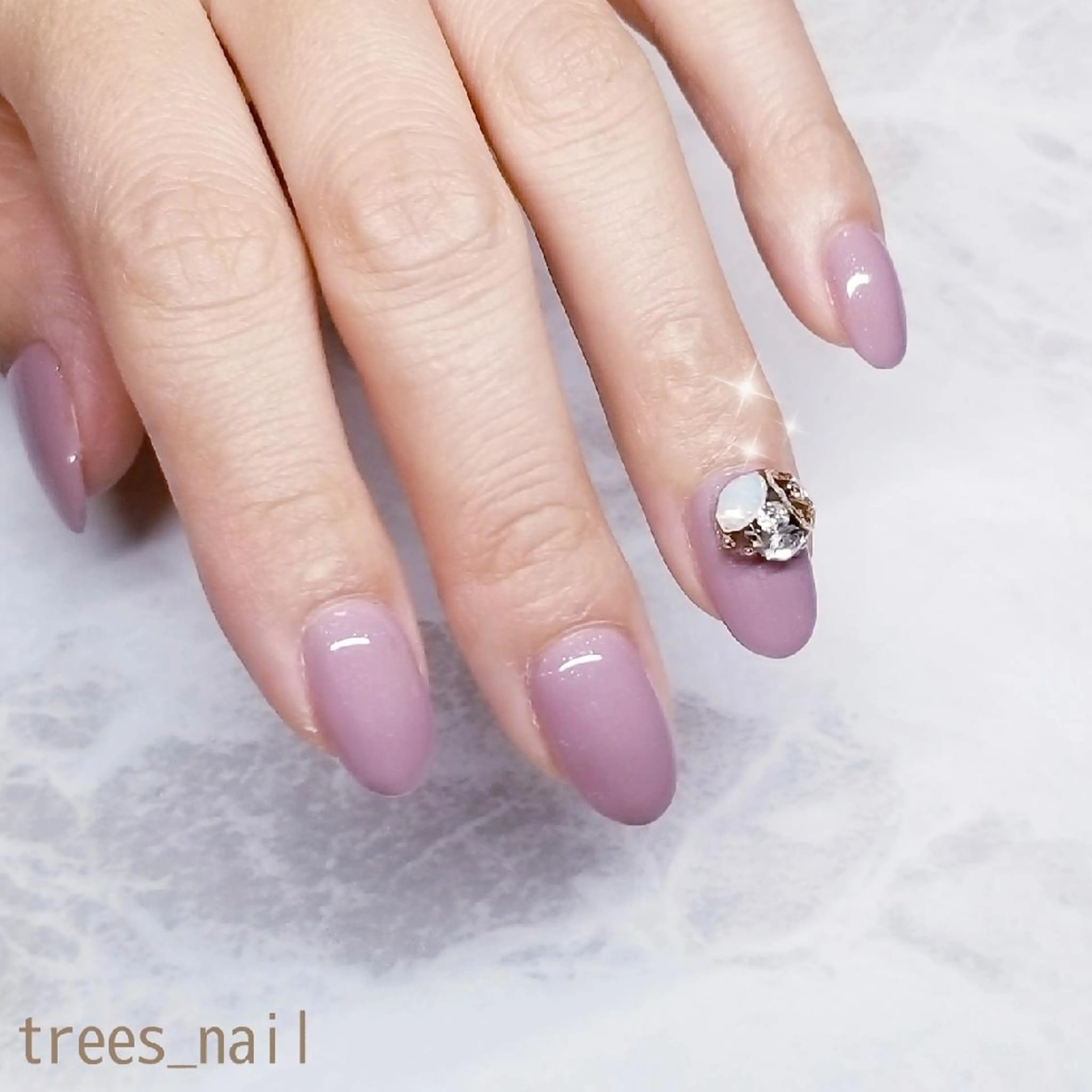 ネイル ワンカラーネイル シンプルネイル trees_ nailのネイルデザイン