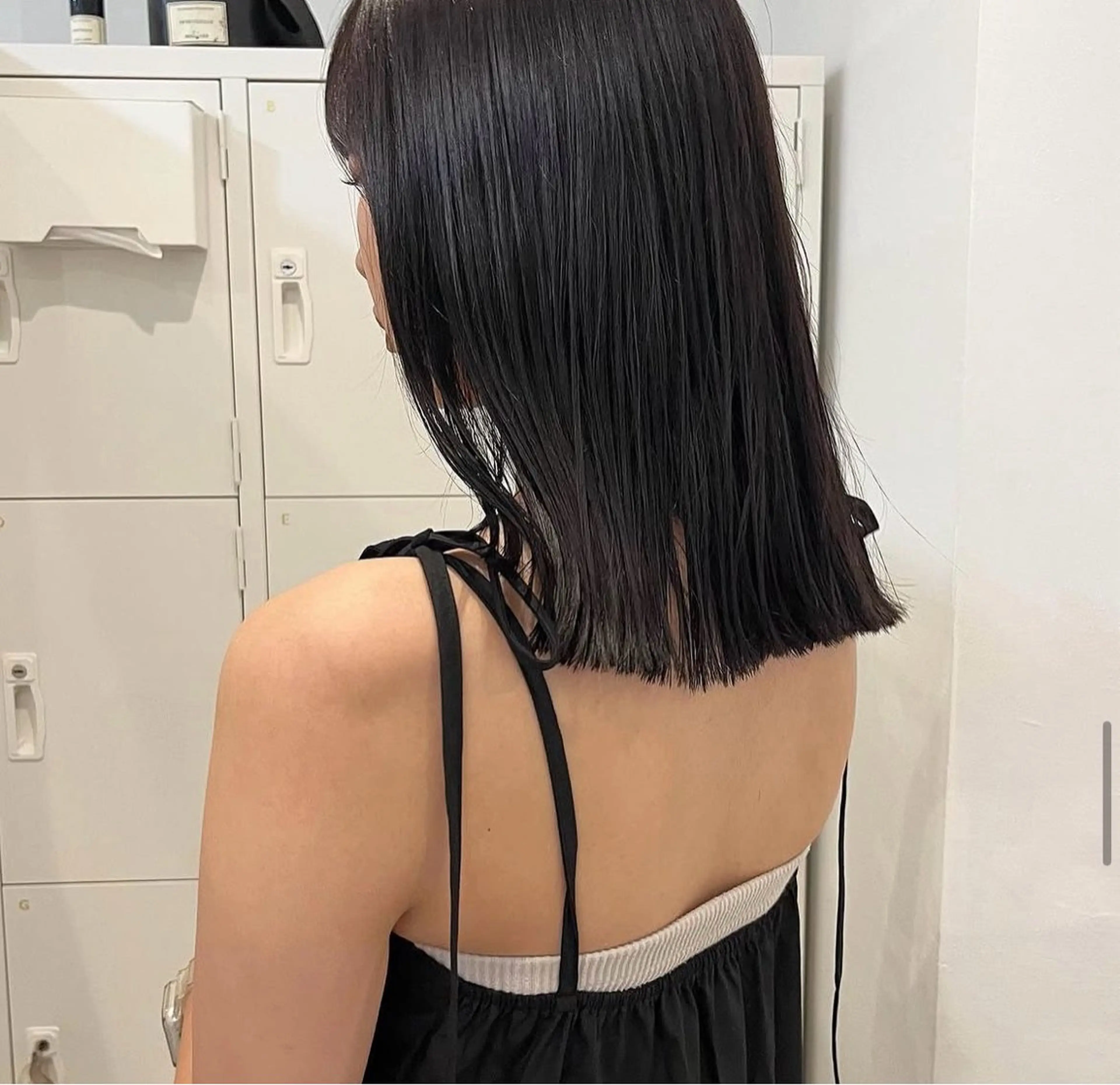 セミロング カット ヘアカラー 伊澤 紗弥のヘアスタイル