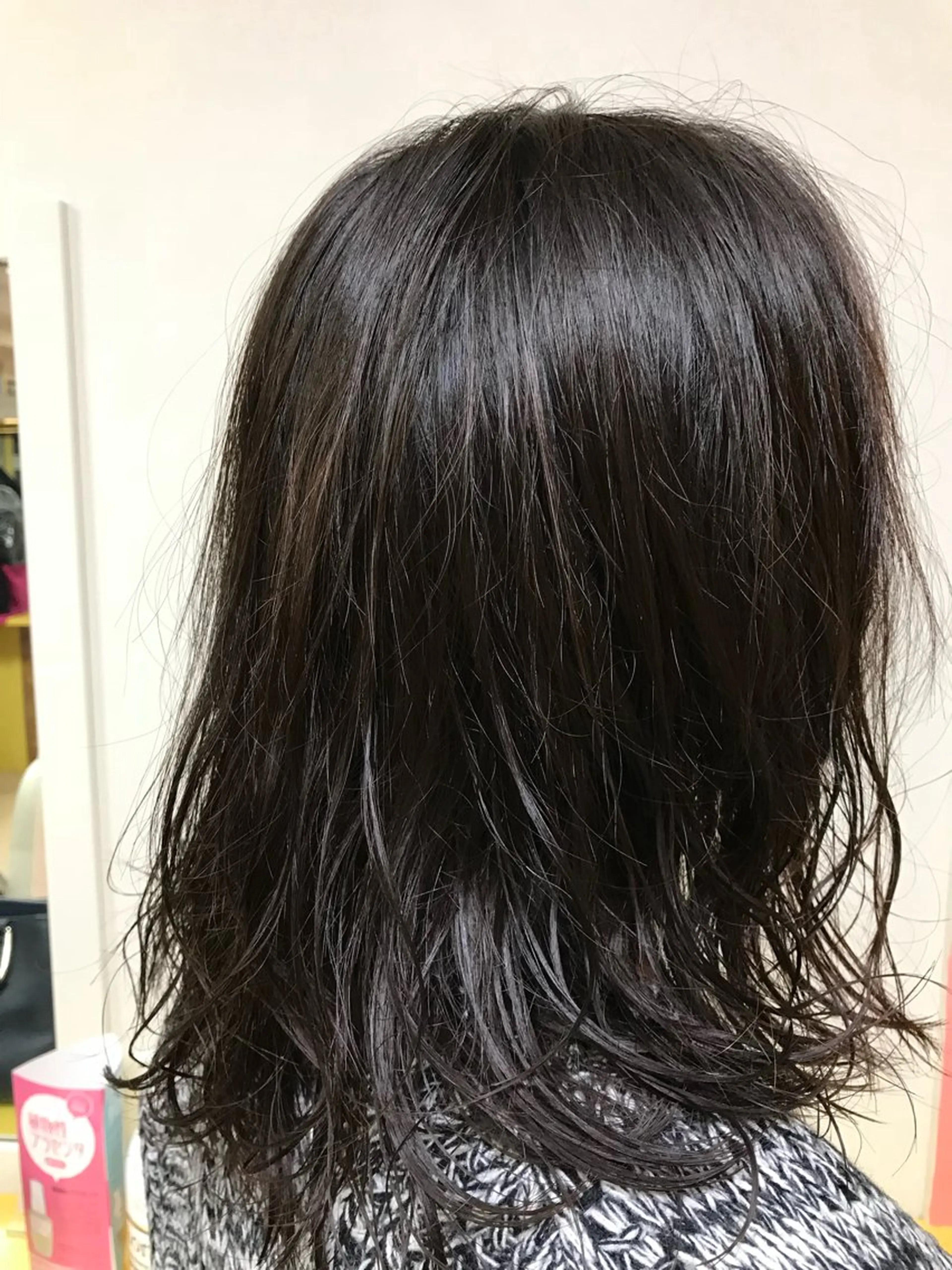 セミロング パーマ 横田 尚登のヘアスタイル