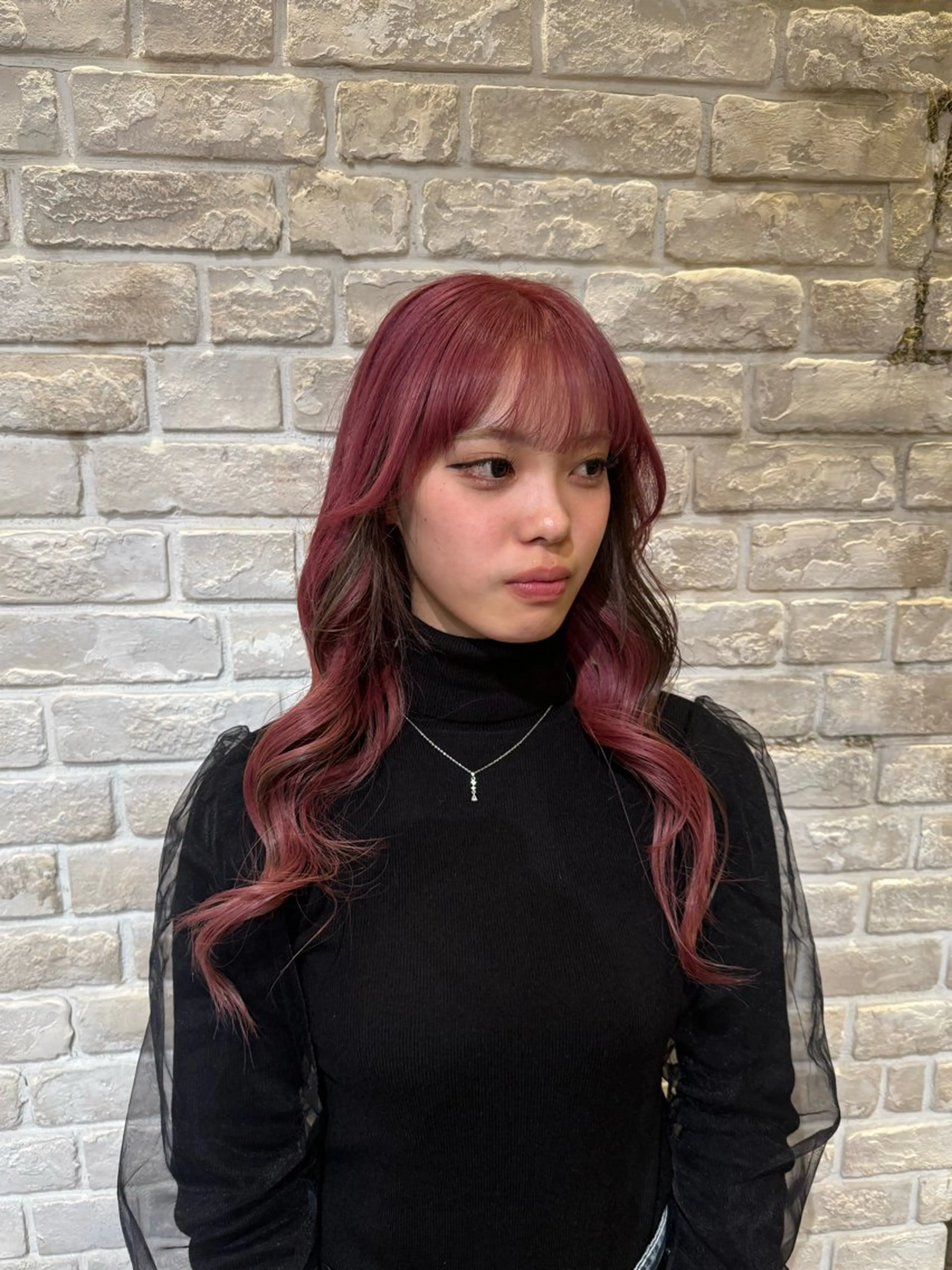 ロング カットパーマ3000 円/水曜日モデルのヘアスタイル