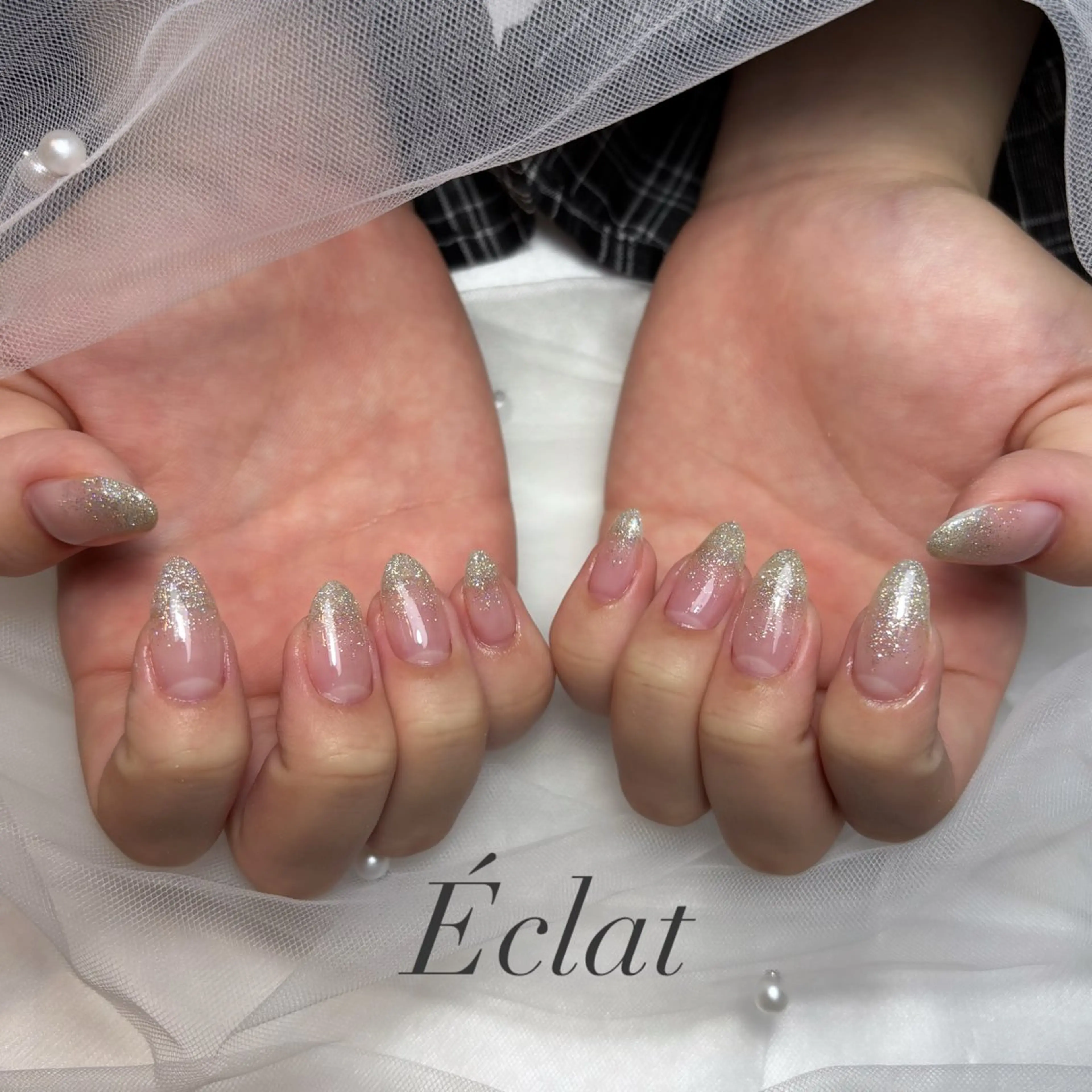 ネイル オーロラネイル ラメ(グリッター) ラメグラデーション ネイルチップ ハンドネイル nail salon Éclatのネイルデザイン