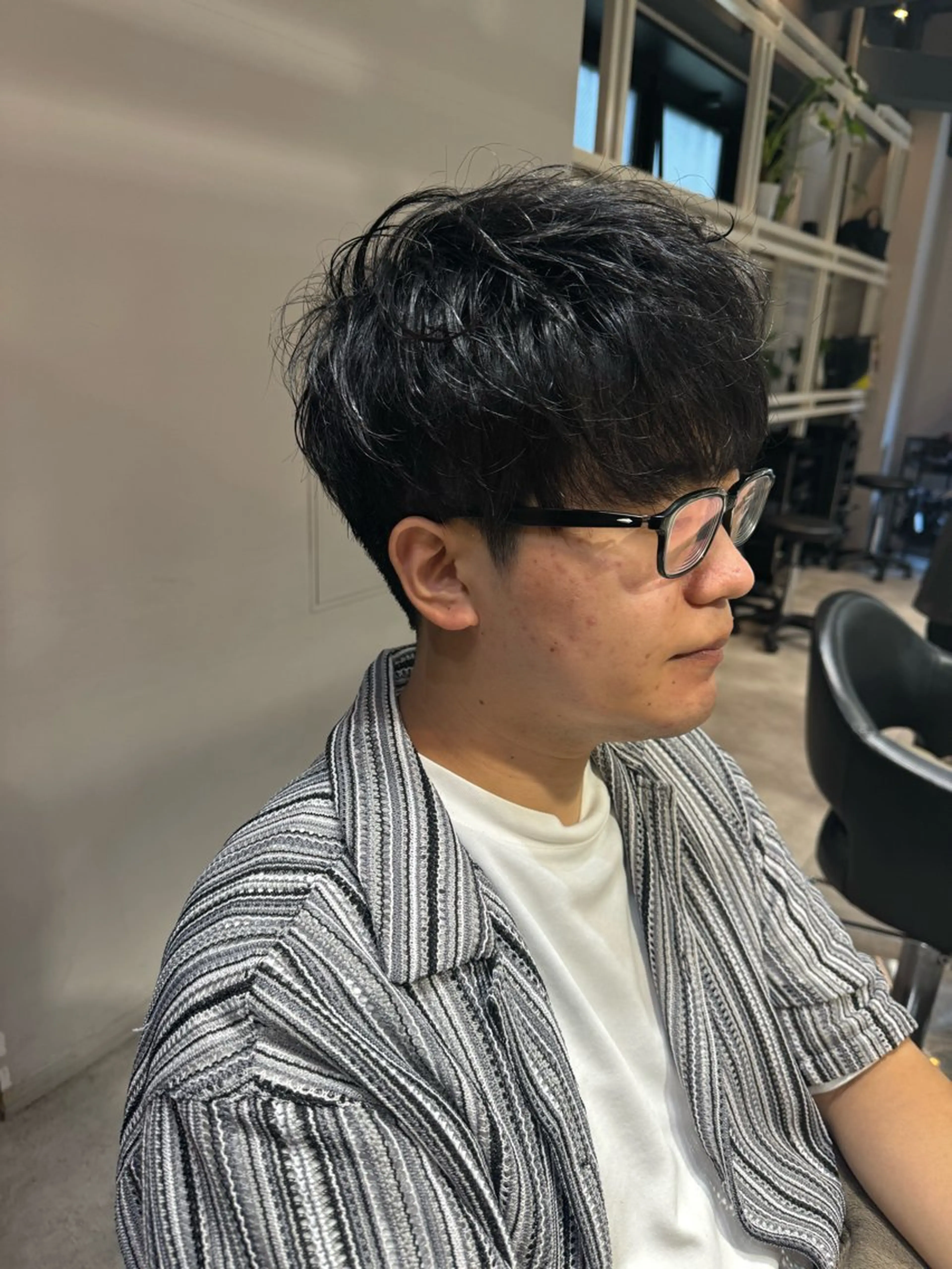 ミディアム パーマ メンズ マッシュ カット ヘッドスパ 似合う髪型が 分からない方へのヘアスタイル