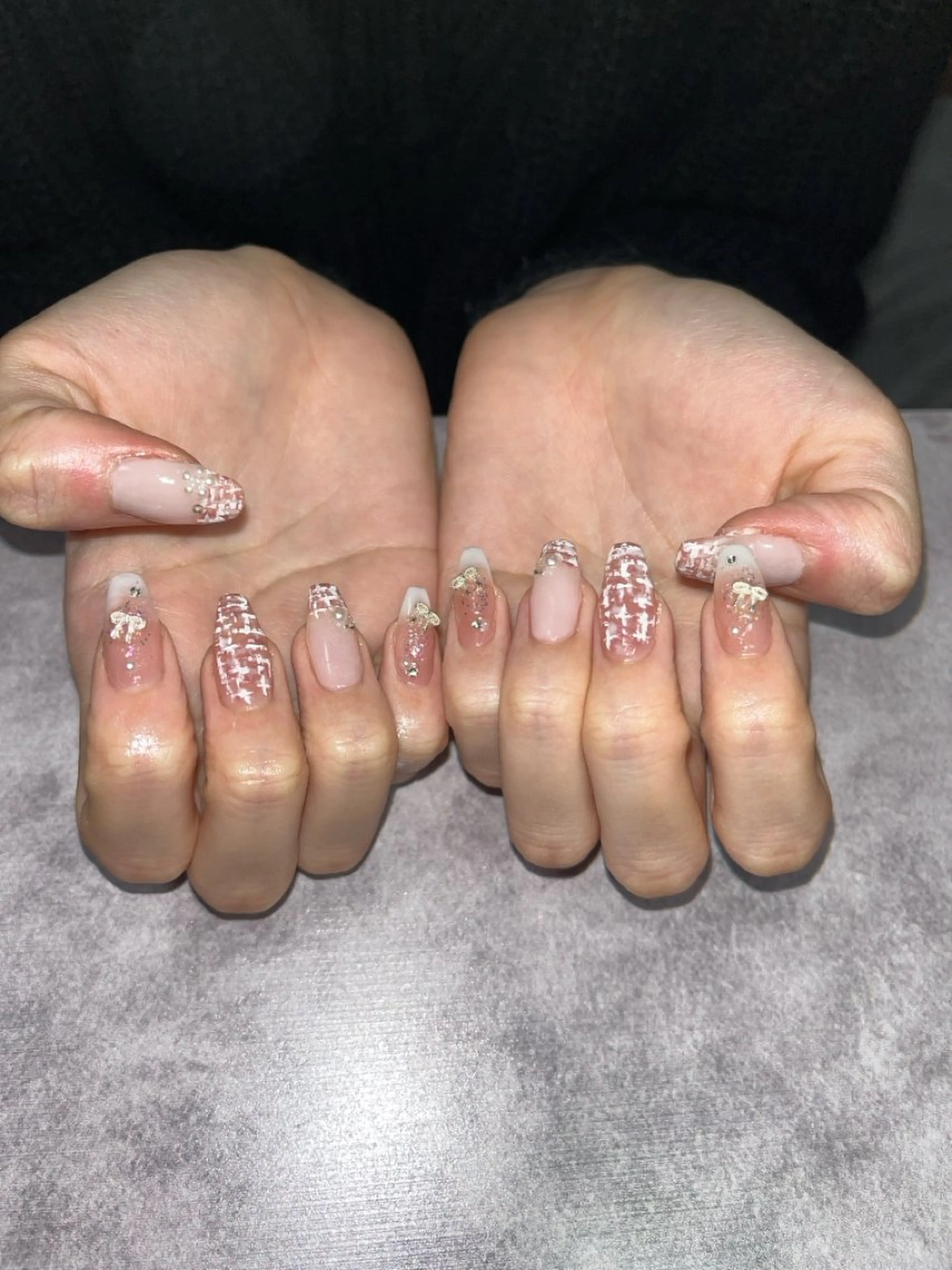 ネイル ハンドネイル rino  nail所属・坂 しおのネイルデザイン