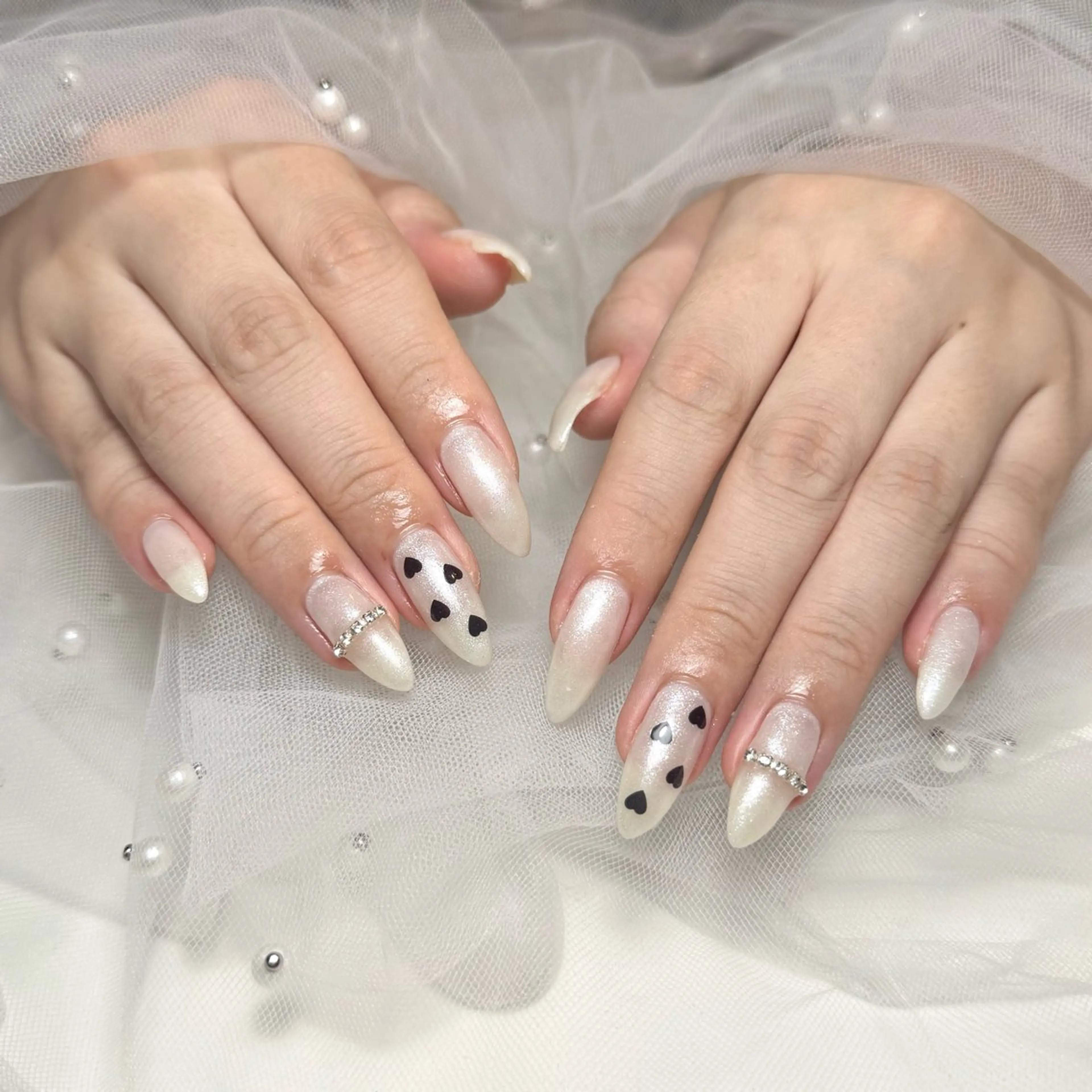 ネイル ハンドネイル EmaNail YUIのネイルデザイン