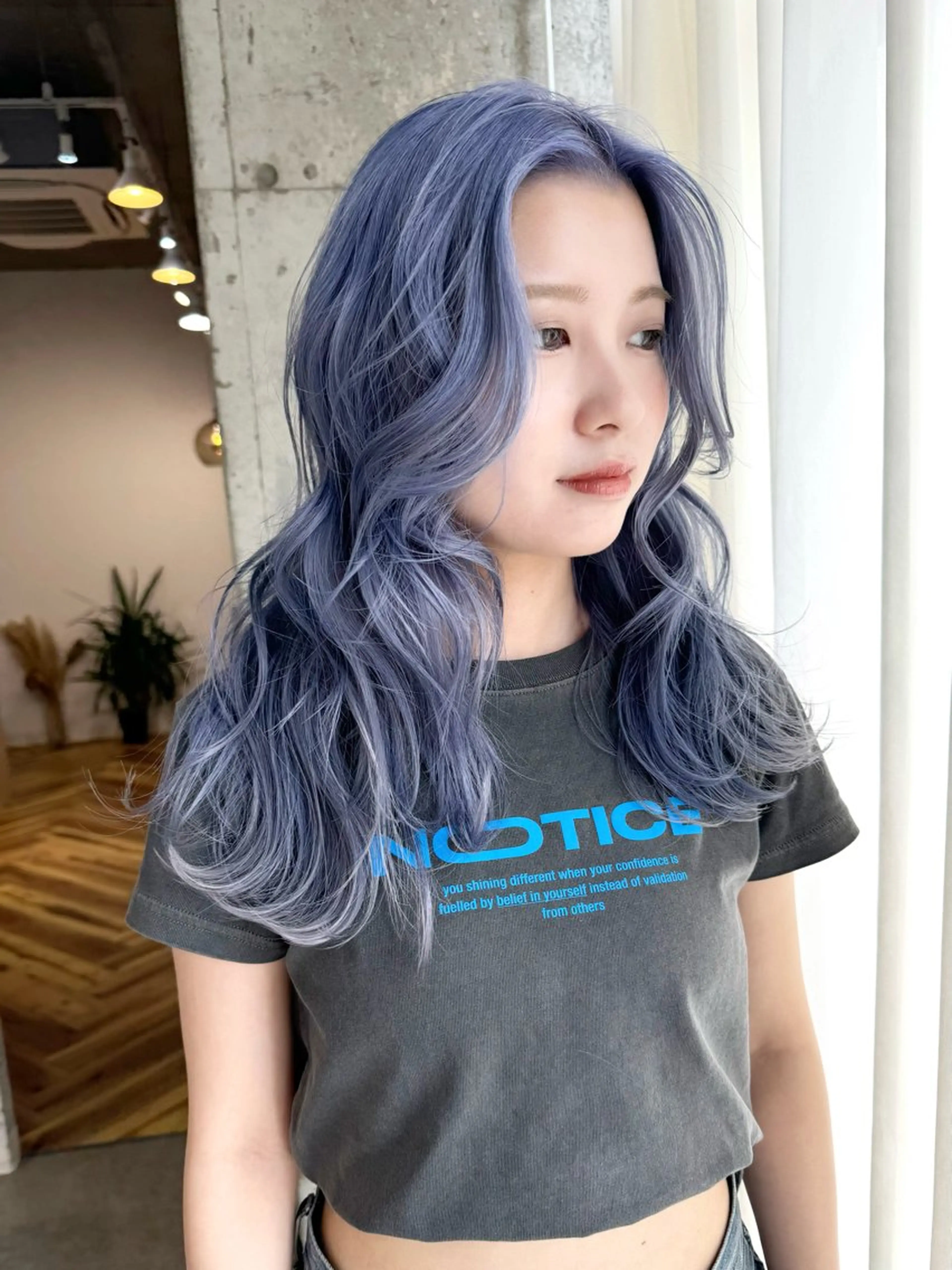 ロング カラー ブリーチ ブルーカラー ブルーバイオレット ケアブリーチ ダブルカラー ヘアカラー lani ブリーチ /ダブルカラーのヘアスタイル