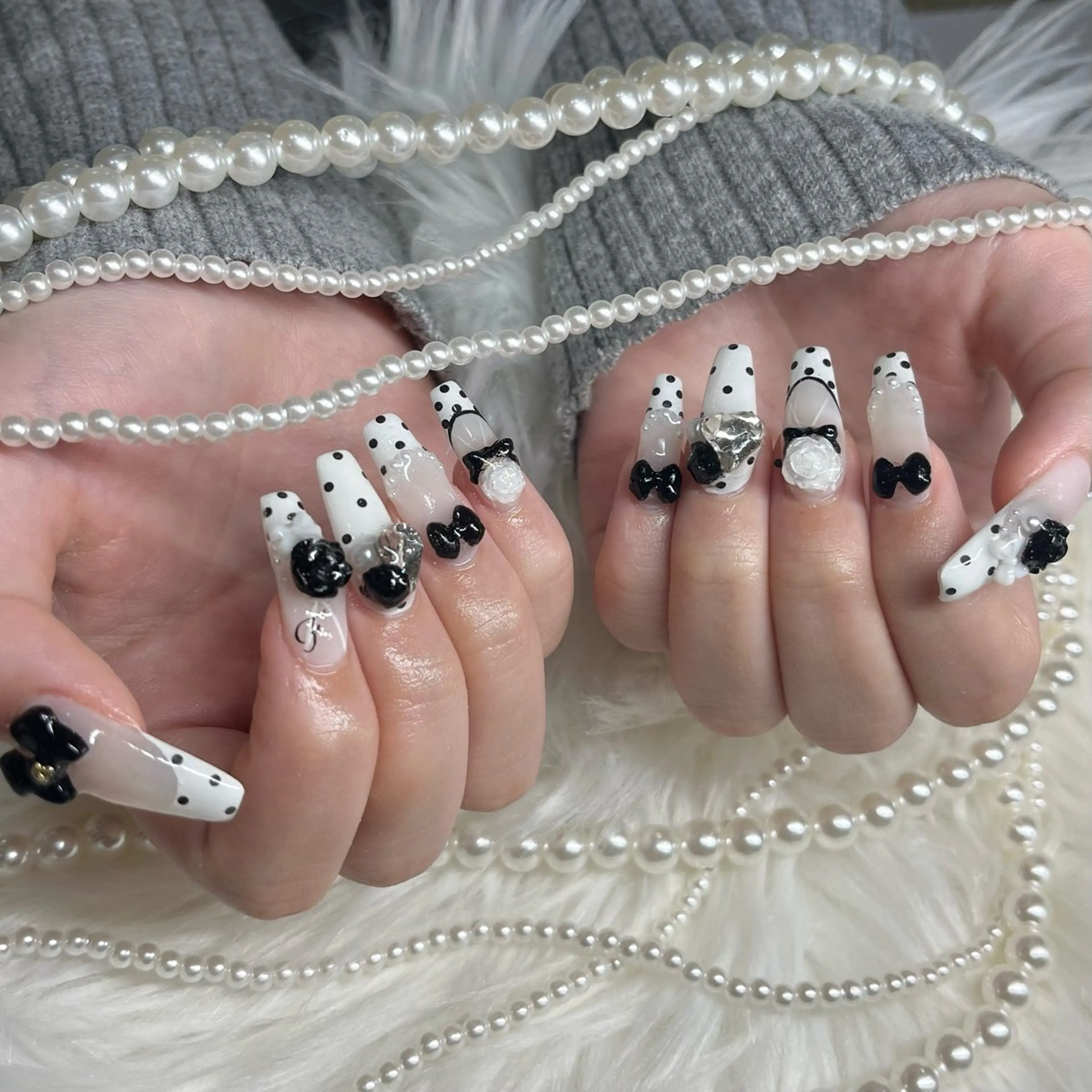 長さ出し10本120分アートパーツつけ放題✨🤍🩵ロングスーパーロング🙆🏻‍♀️の写真