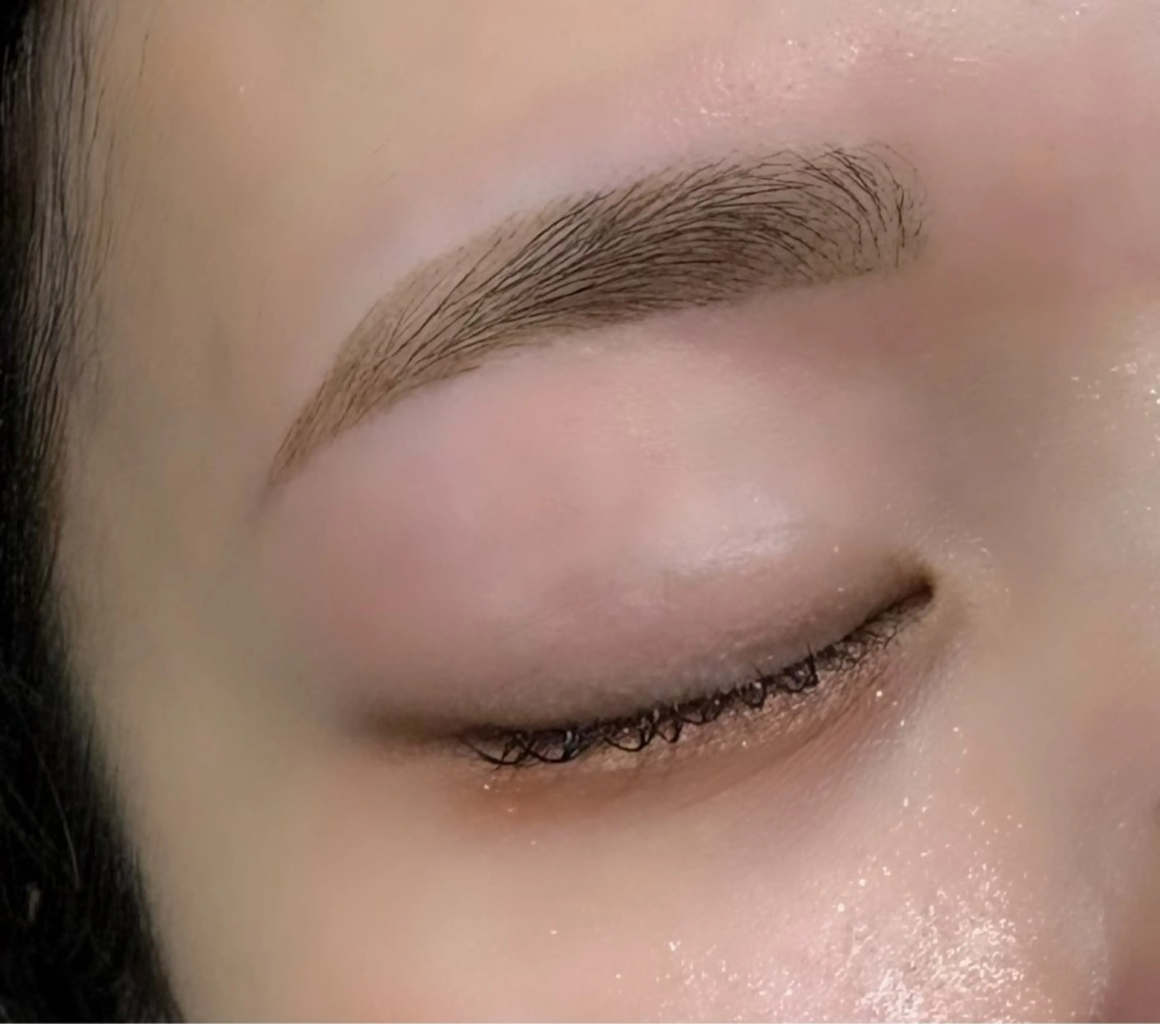 アイブロウ ワックス脱毛 LaBlanche ゆいの眉毛・アイブロウイメージ