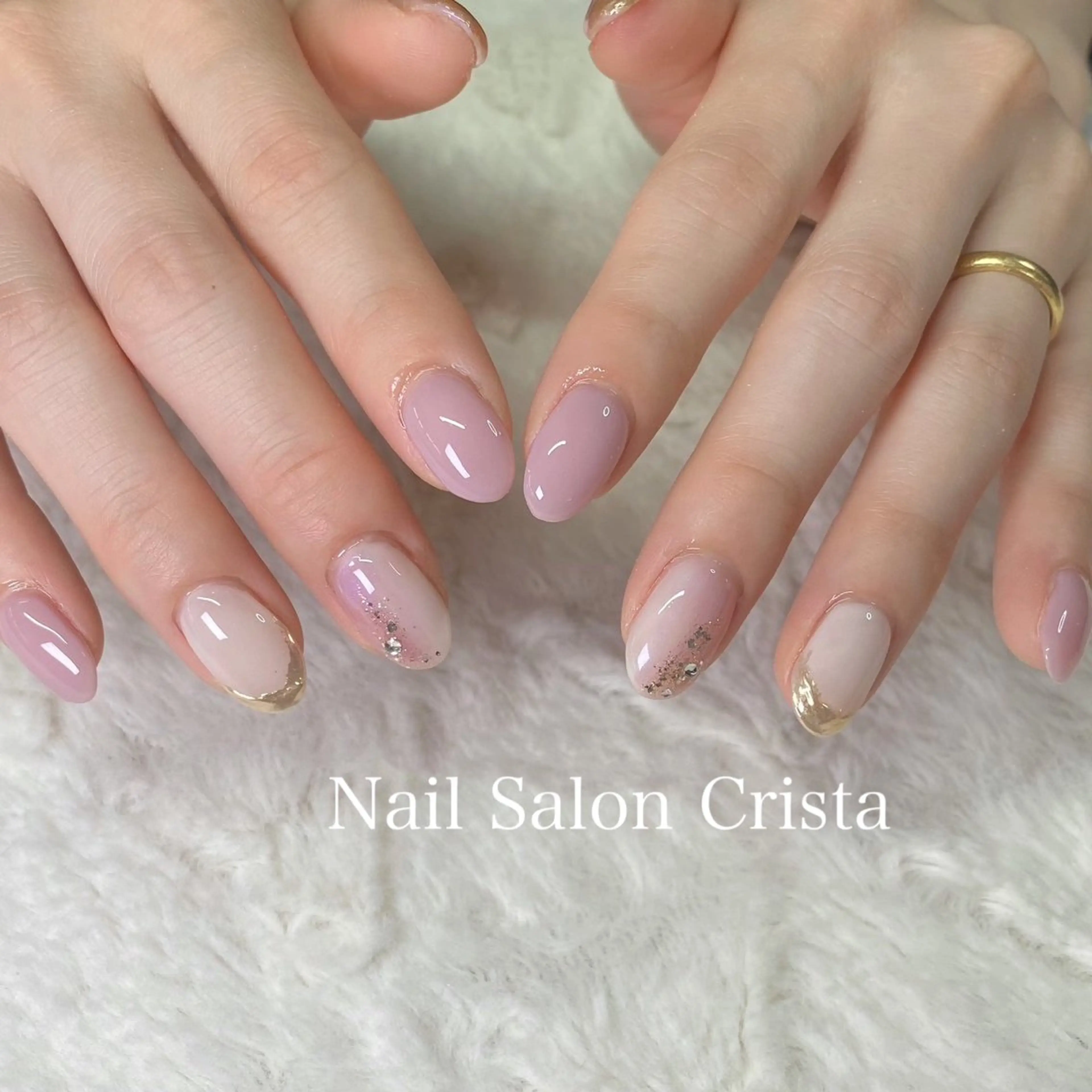 ネイル ジェルネイル ニュアンスネイル パラジェル ハンドネイル CRISTA MOMOのネイルデザイン