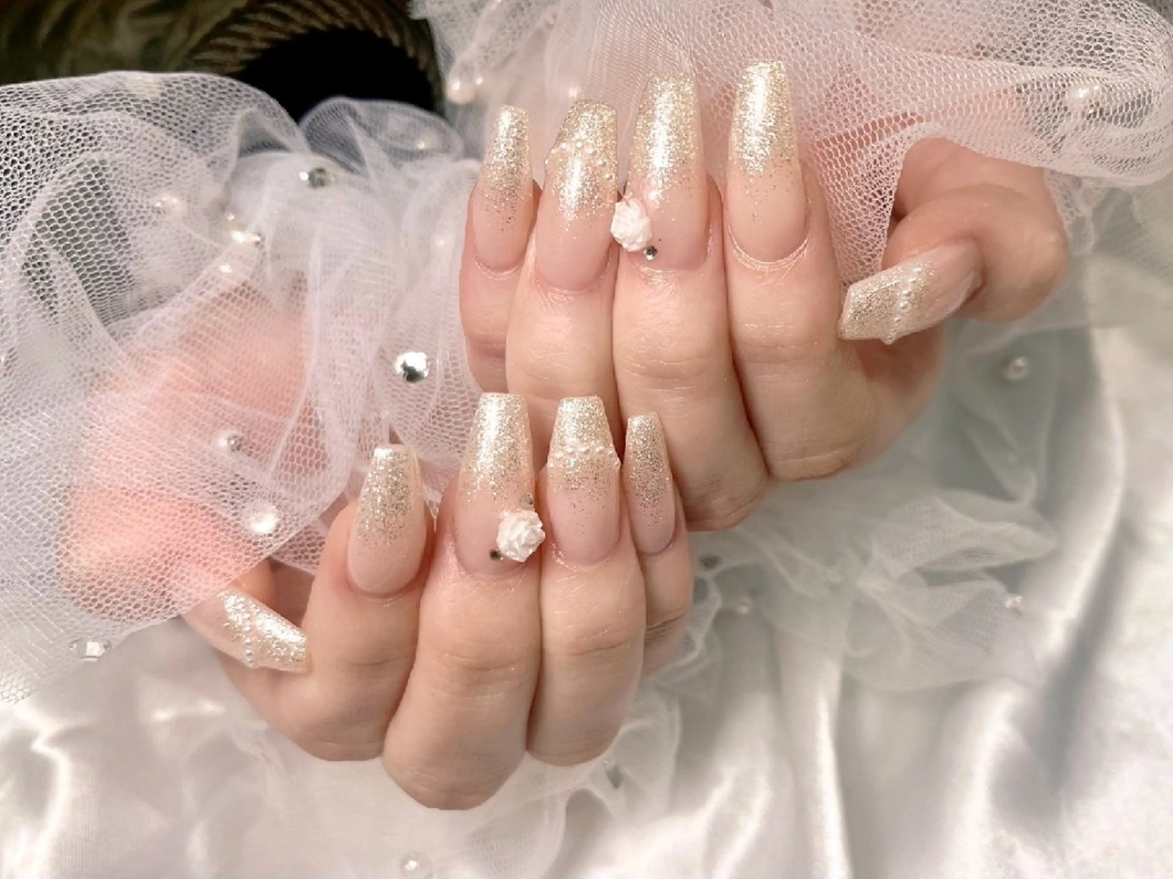 セミロング che'ri nailのネイルデザイン