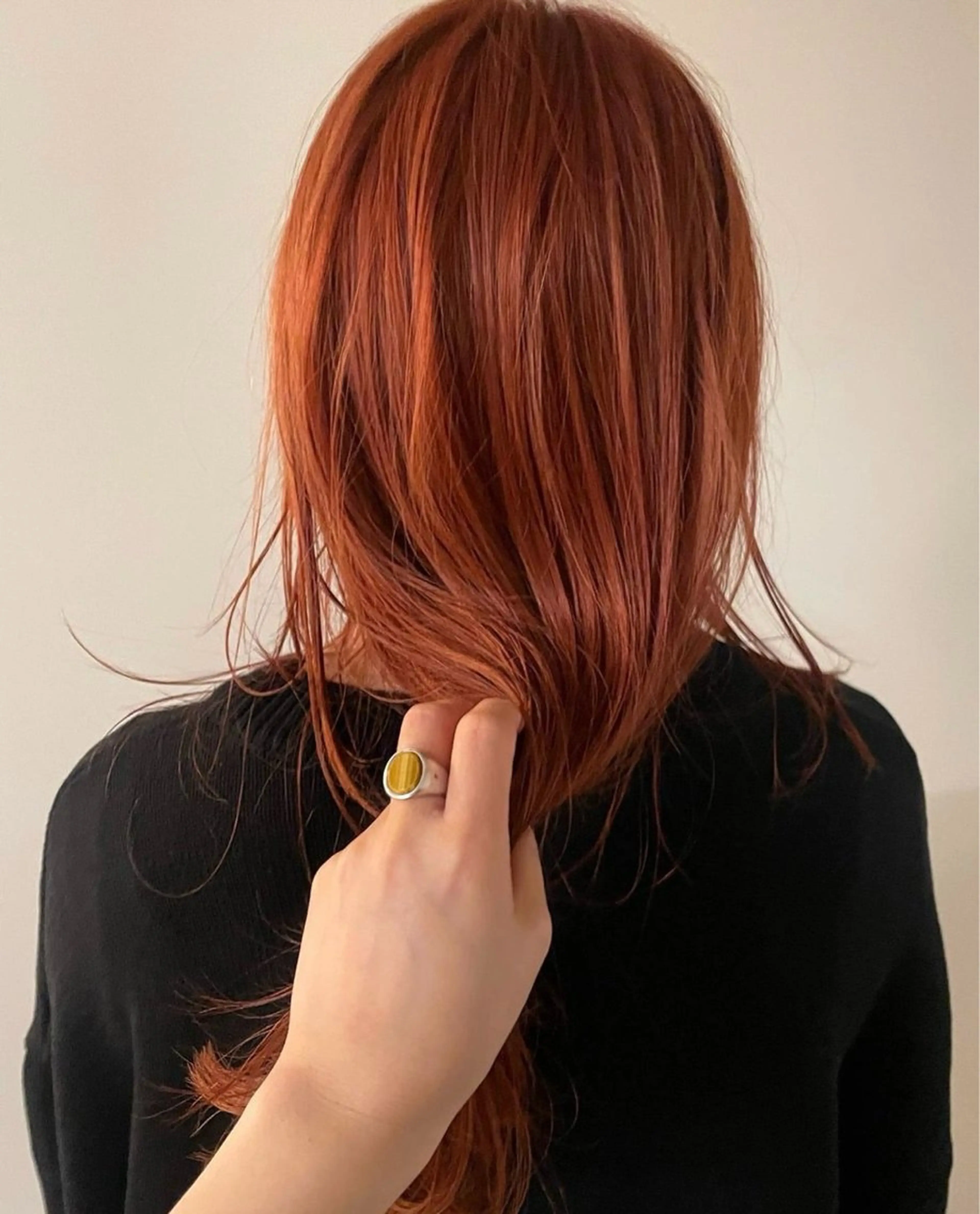 ロング カラー 中野 愛花のヘアスタイル