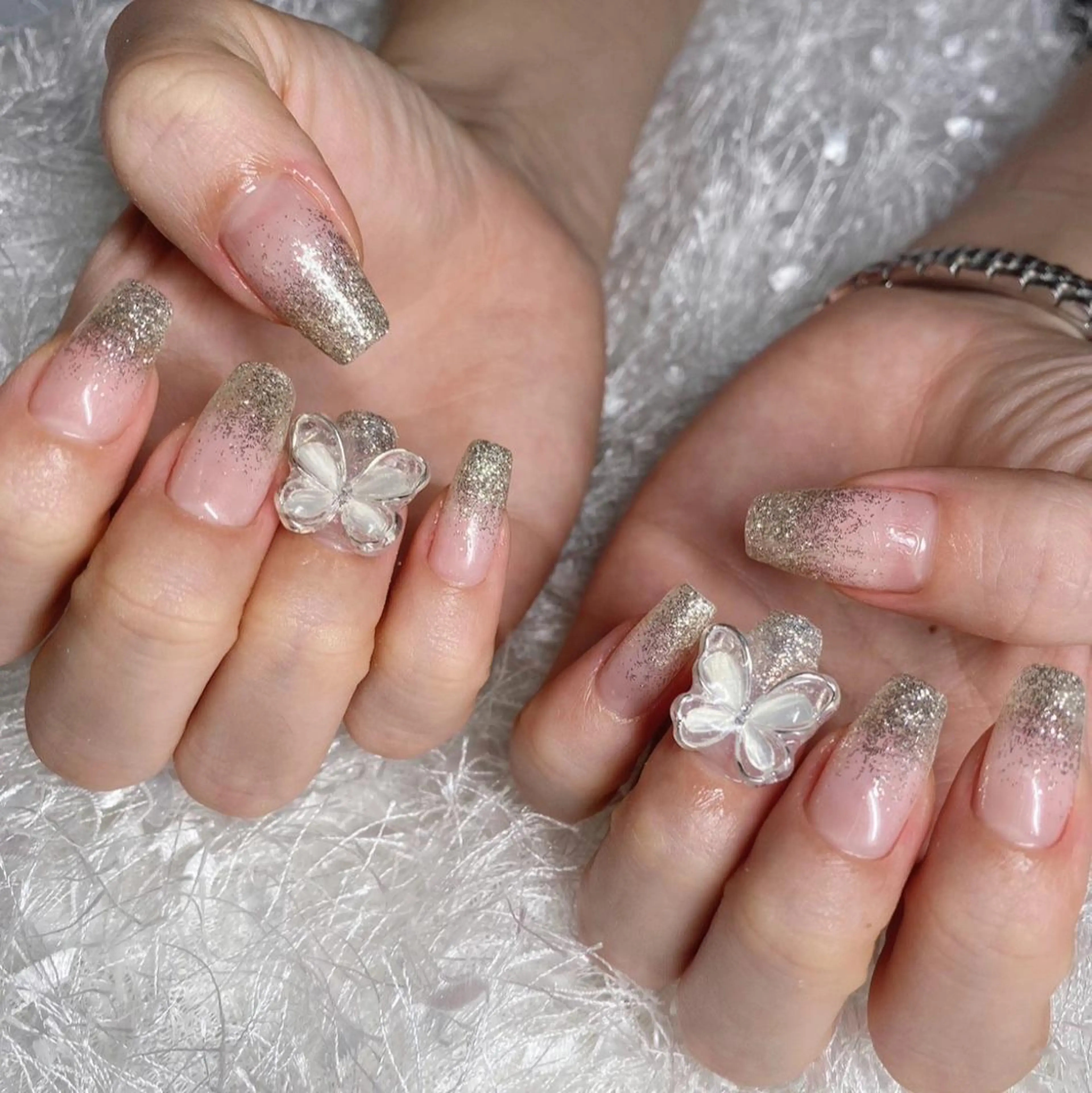 ネイル 長さ出し ジェルネイル グラデーション 韓国ネイル マグネットネイル ハンドネイル Nail&eye Belire 新宿のネイルデザイン