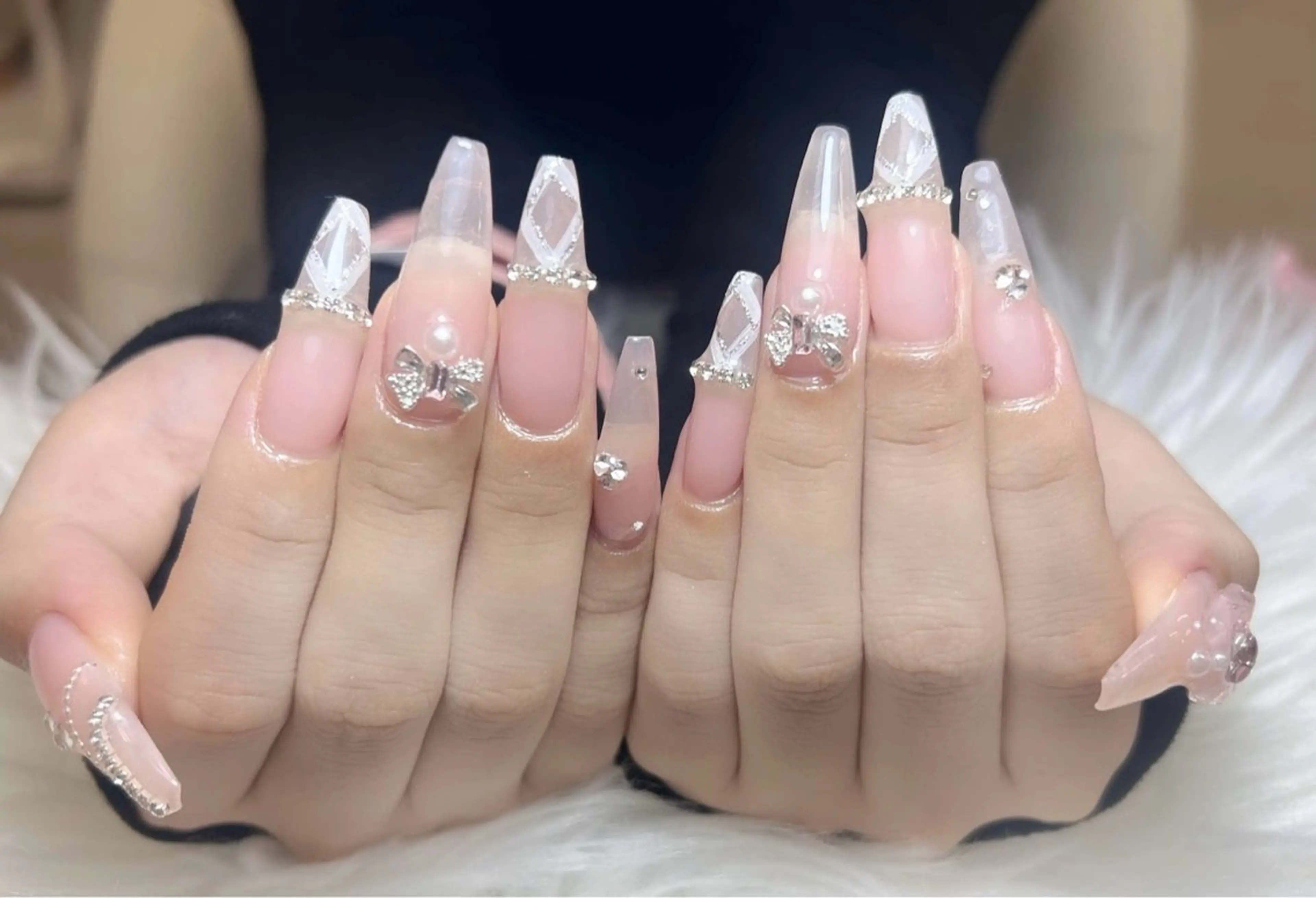 ネイル チークネイル 長さ出し フットネイル マグネットネイル 持ち込み ハンドネイル ANH NAIL ゴテゴテ専門店💎のネイルデザイン