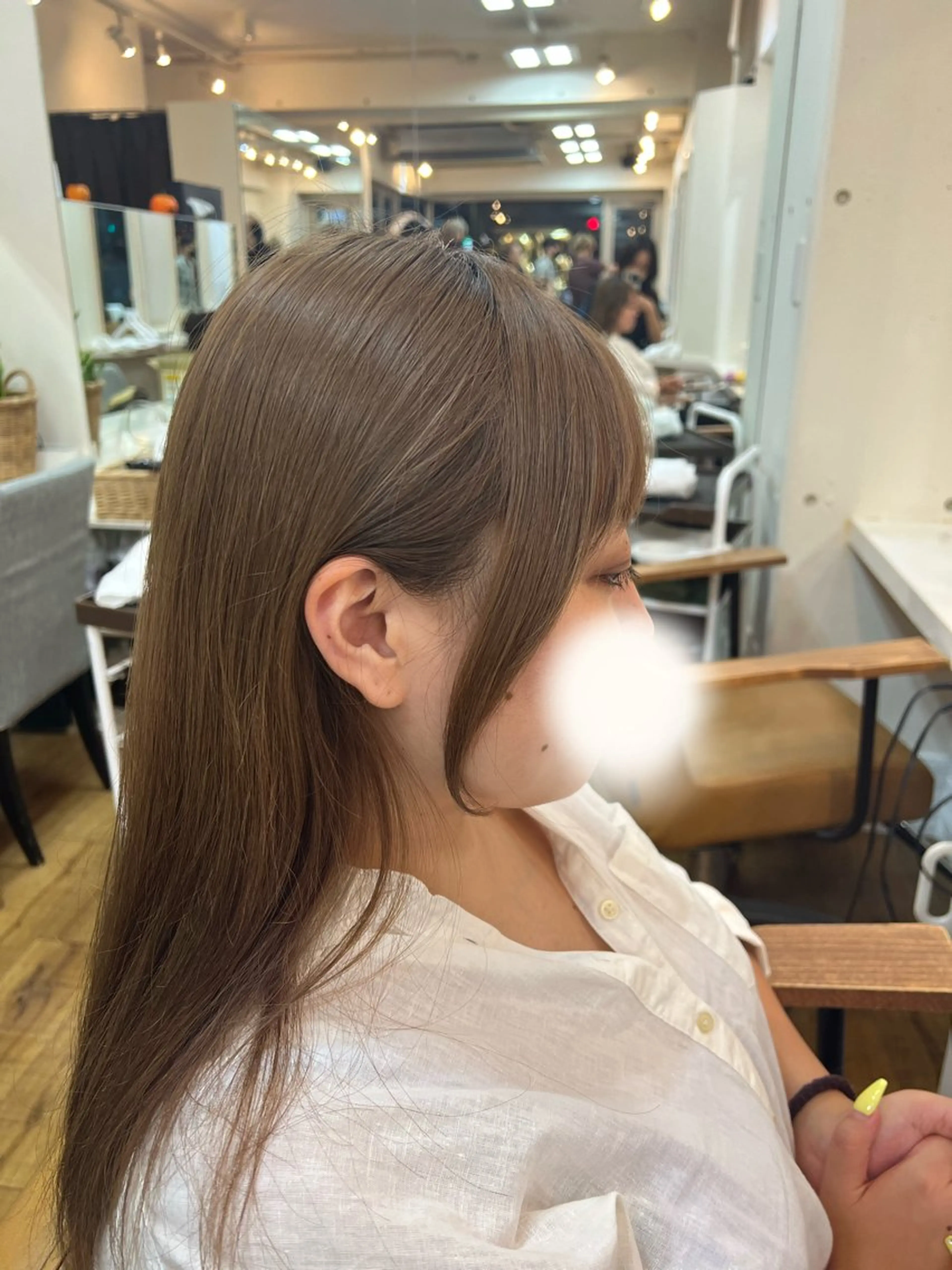 切りっぱなし/ レイヤー/ももかのヘアスタイル