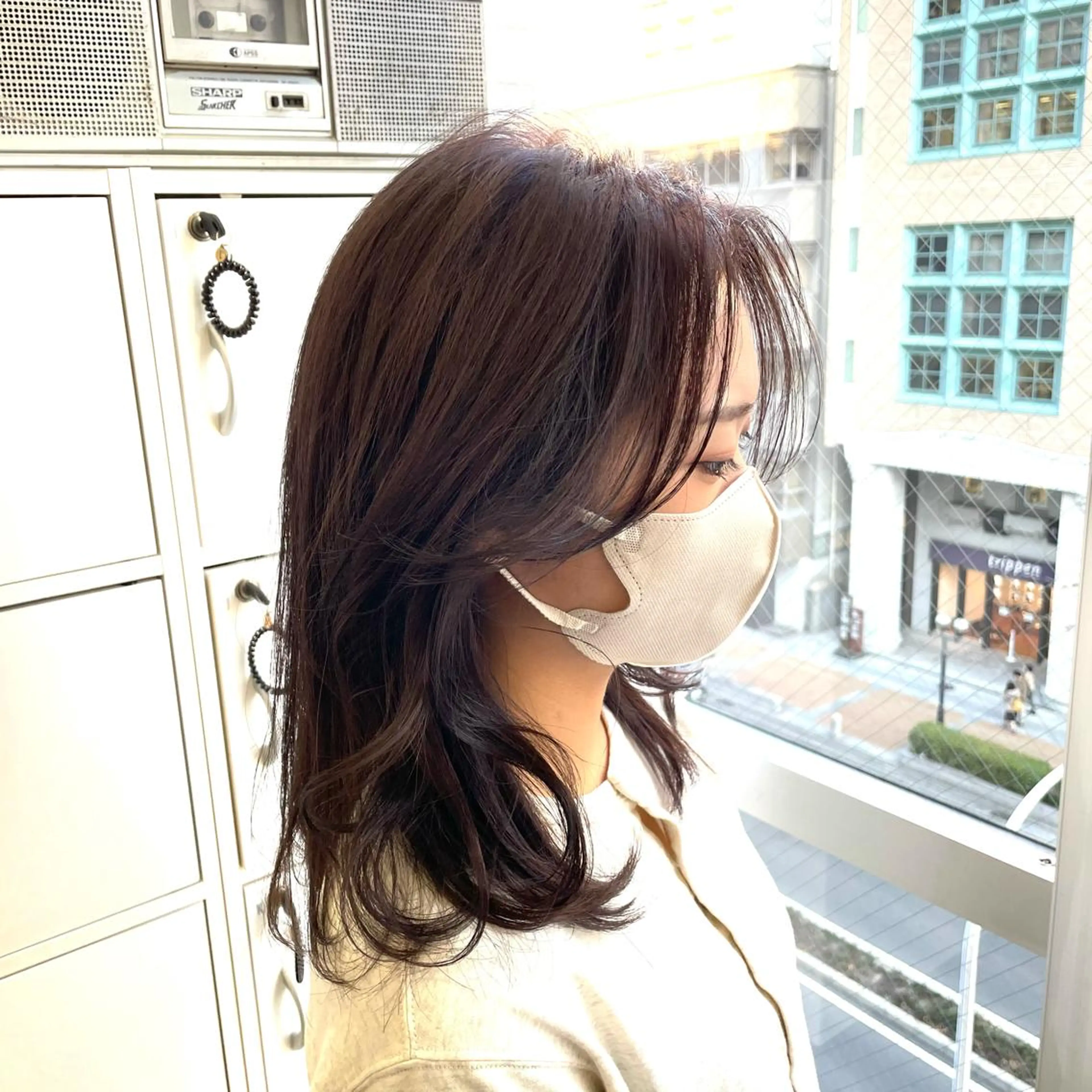 ミディアム カラー ヘアアレンジ 渡辺俊介 暗髪カラー /美髪矯正/髪質改善のヘアスタイル