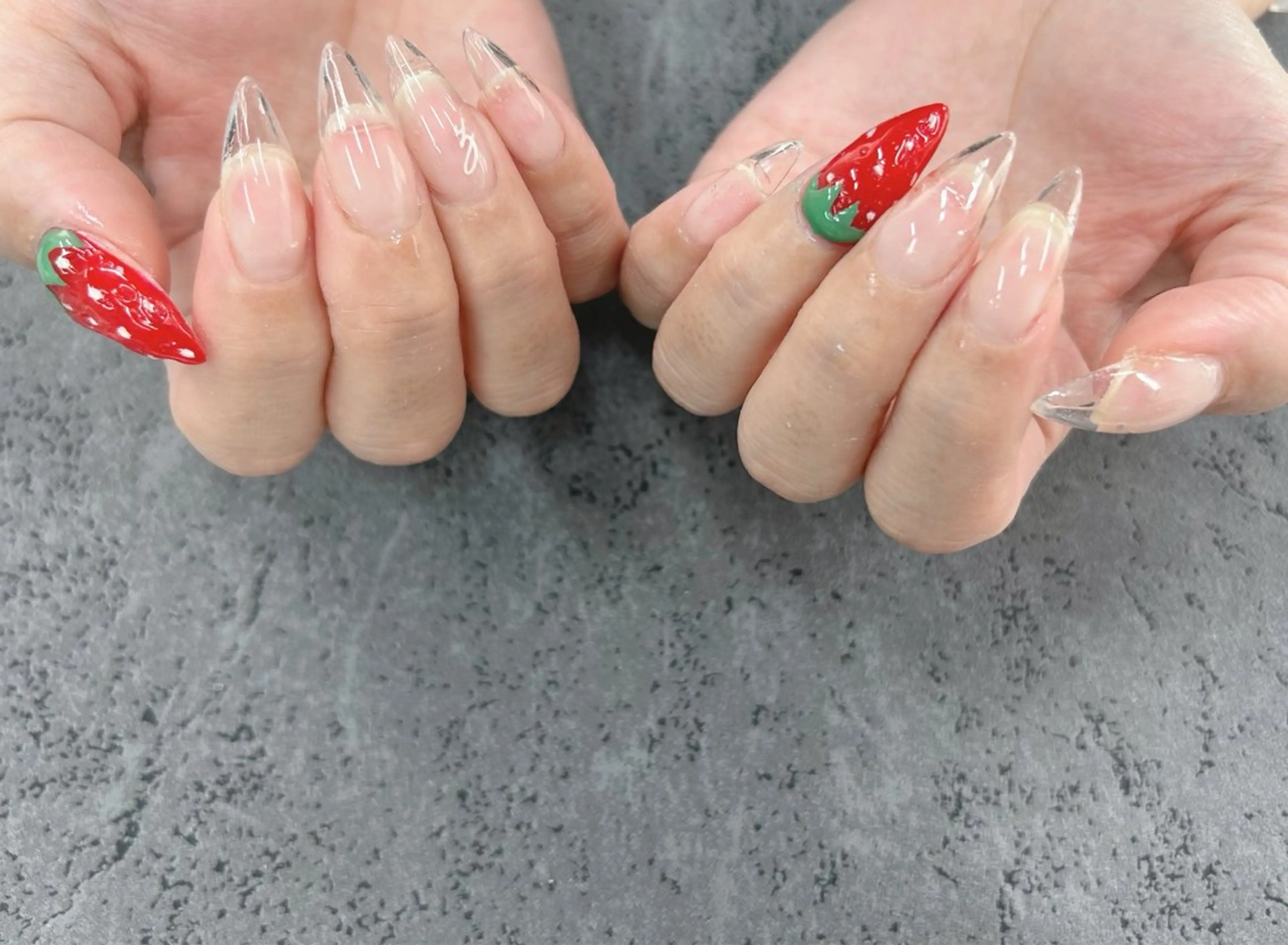 ネイル クリアネイル スカルプネイル ハンドネイル agré ネイルサロン　アグレのネイルデザイン