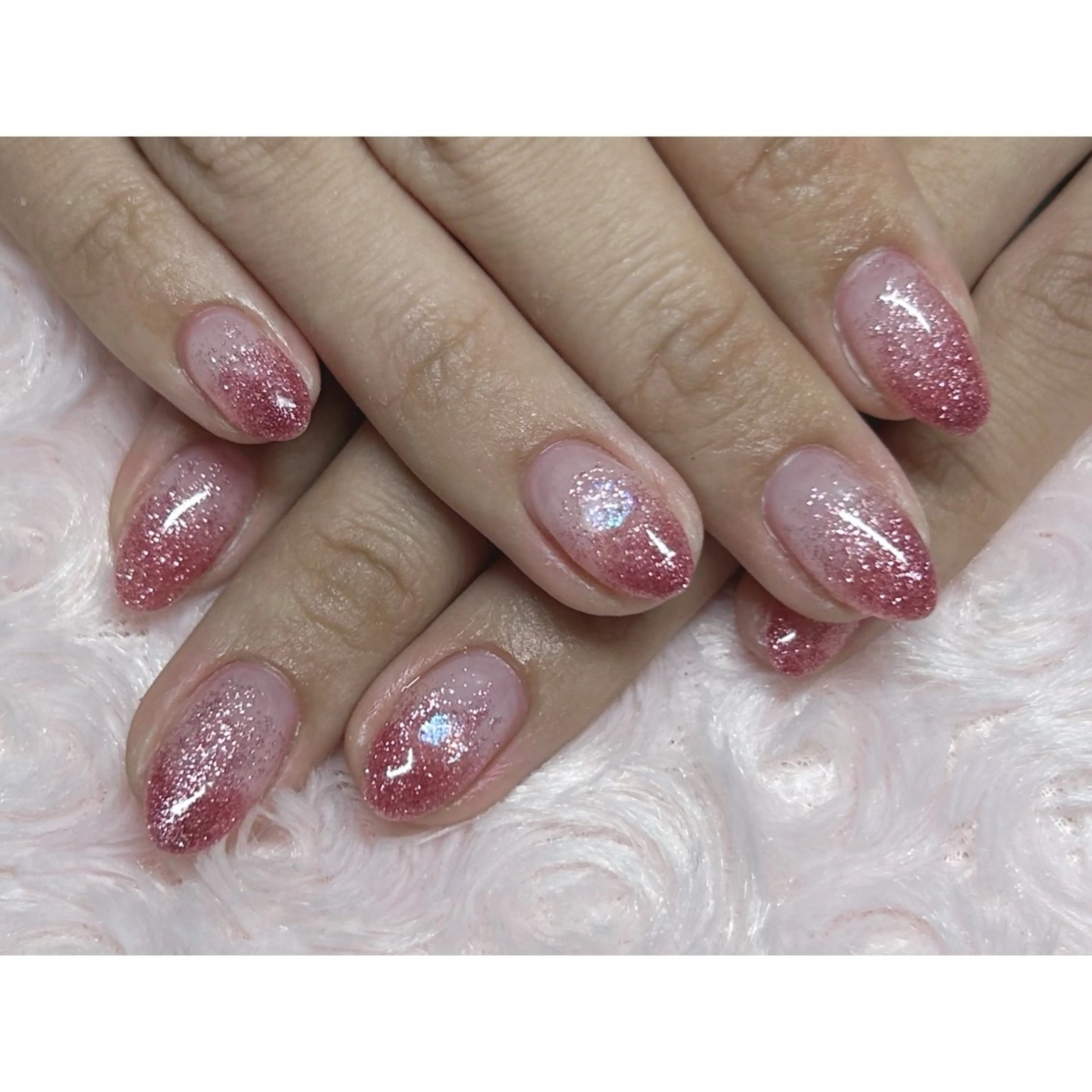 ネイル ストーンネイル ハンドネイル 横浜駅東口 🐬🫧 ｵｰﾀのネイルデザイン