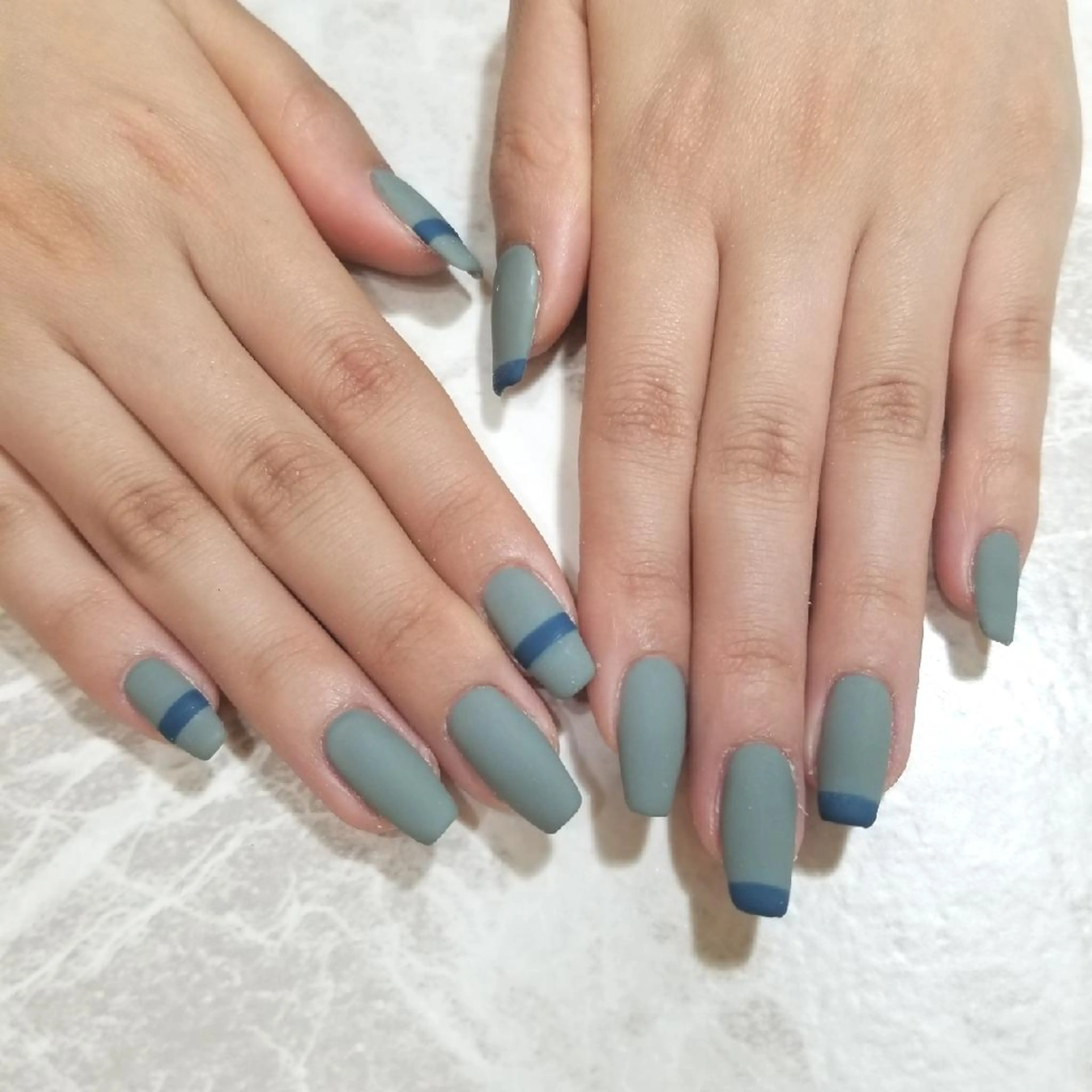 ネイル マットネイル ハンドネイル nijiiro🌈 サトウのネイルデザイン