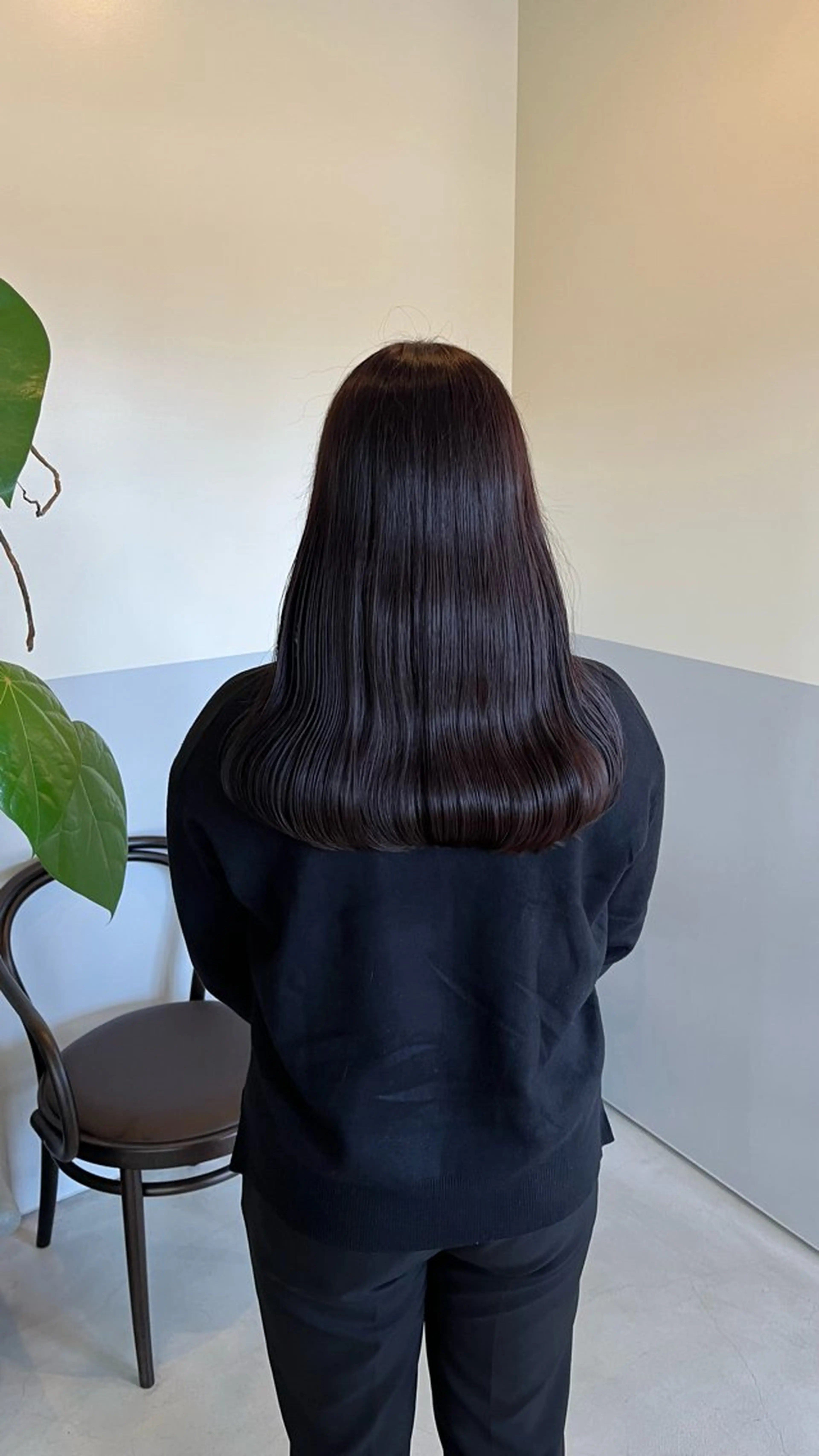 ロング ピンクブラウン 神谷 夏帆のヘアスタイル