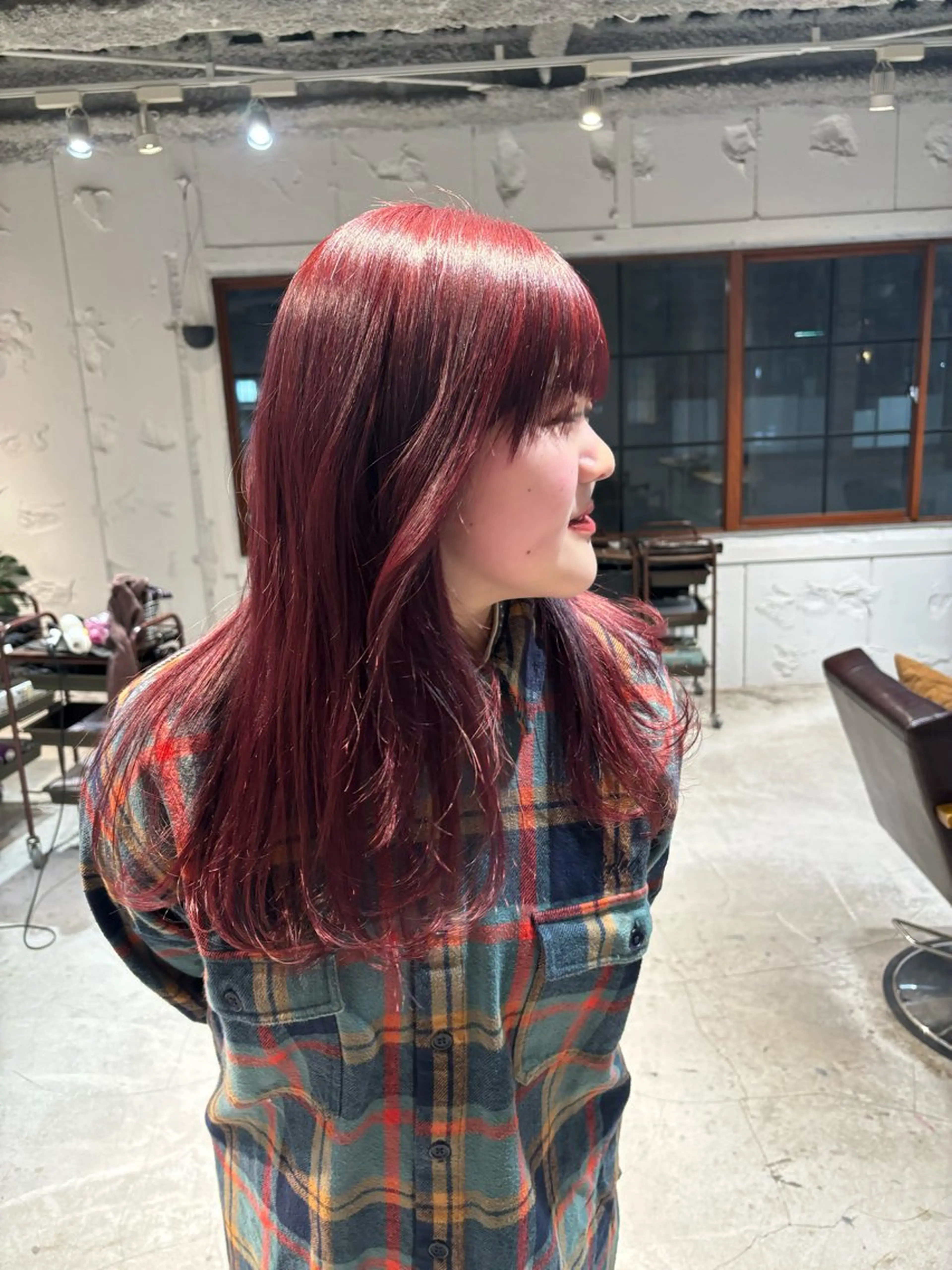 ミディアム カラー ブリーチ ピンクカラー カット ヘアカラー トリートメント mei｜顔まわり ×透明感カラーのヘアスタイル