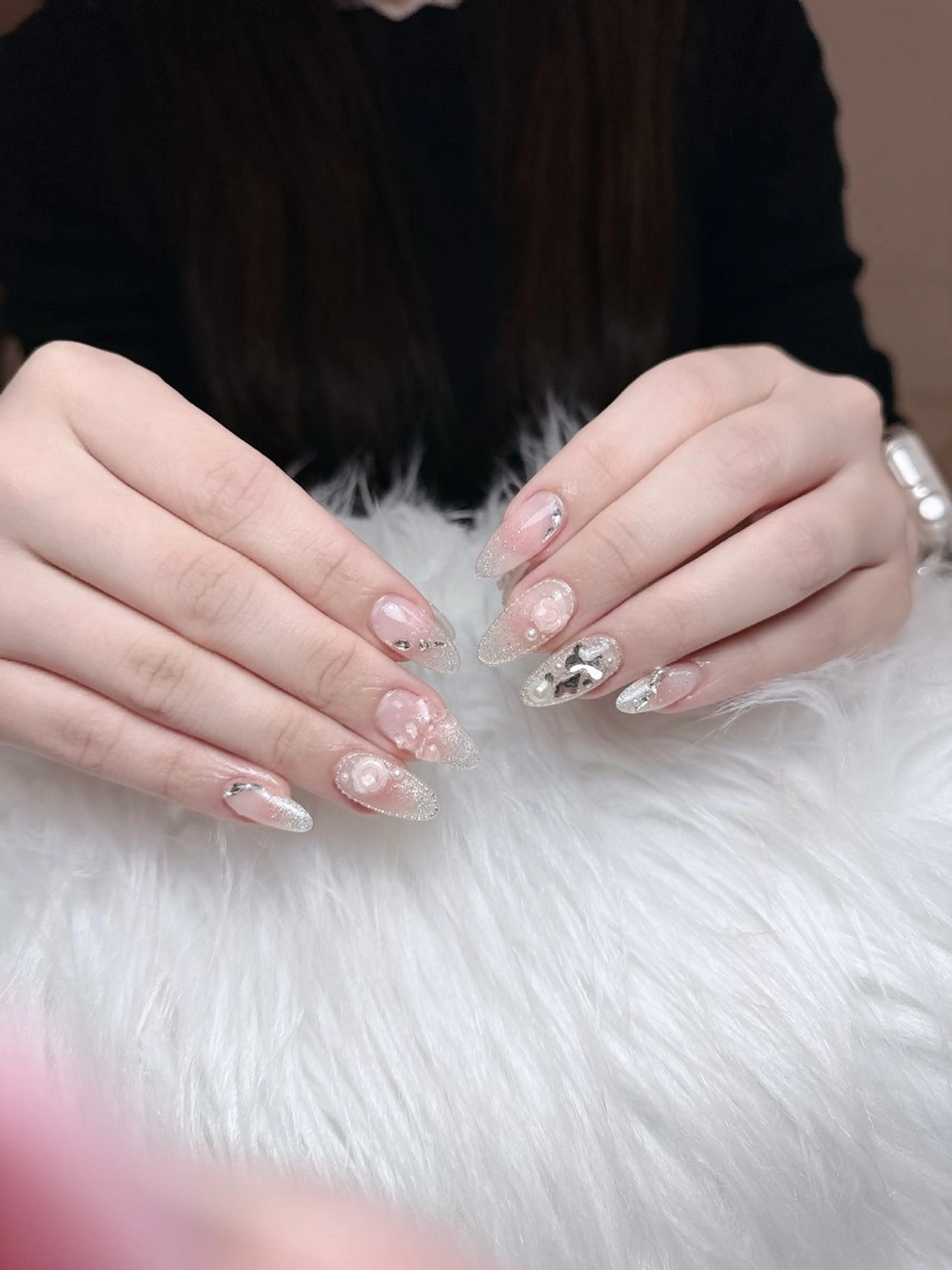 ネイル チークネイル ジェルネイル キラキラネイル 韓国ネイル マグネットネイル ハンドネイル viet phe所属・Vp ネイルのネイルデザイン