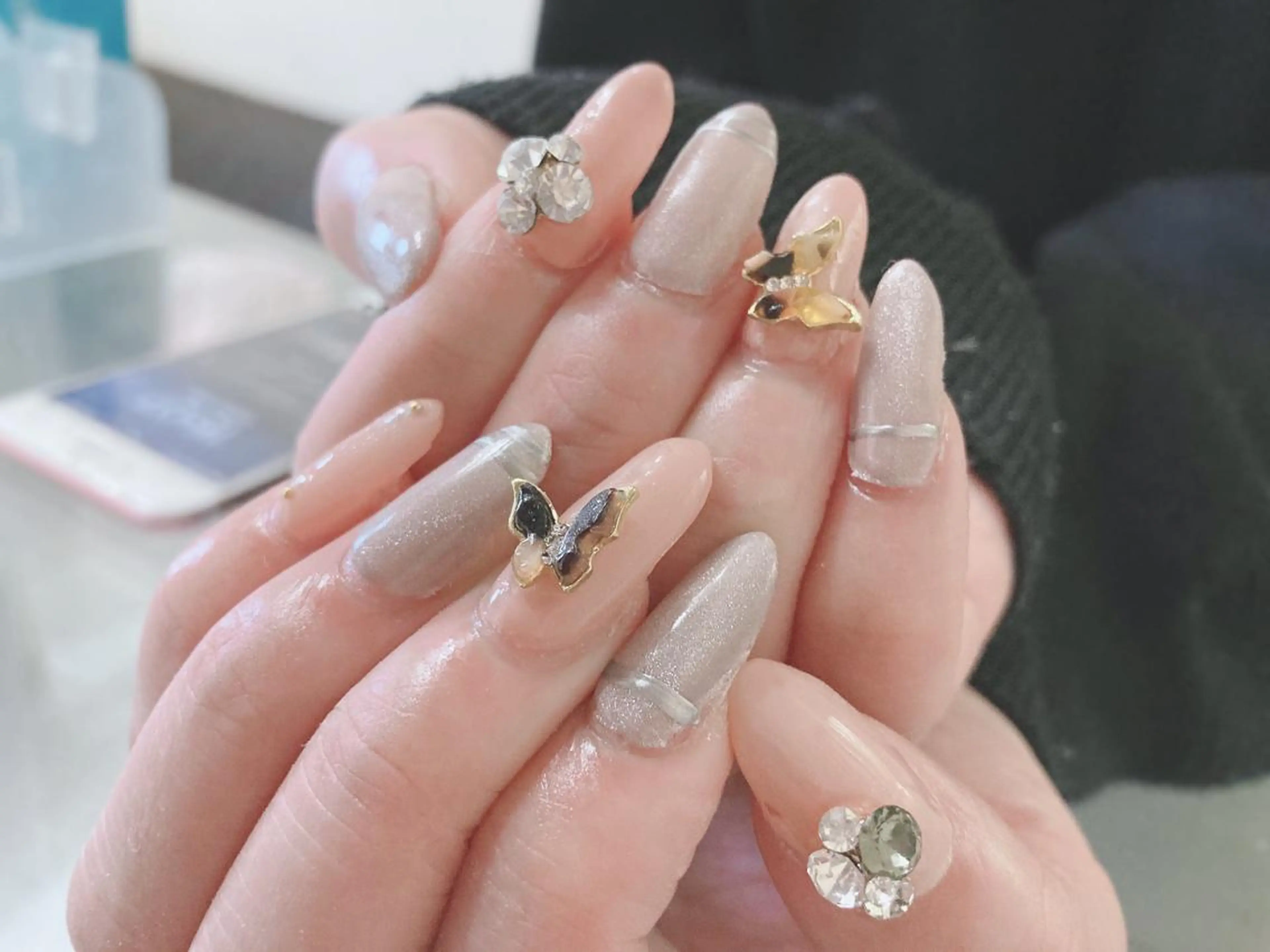 ネイル ゴージャス マグネットネイル ミラーネイル ワンカラーネイル ハンドネイル Hiro nail /Harapeccoのネイルデザイン