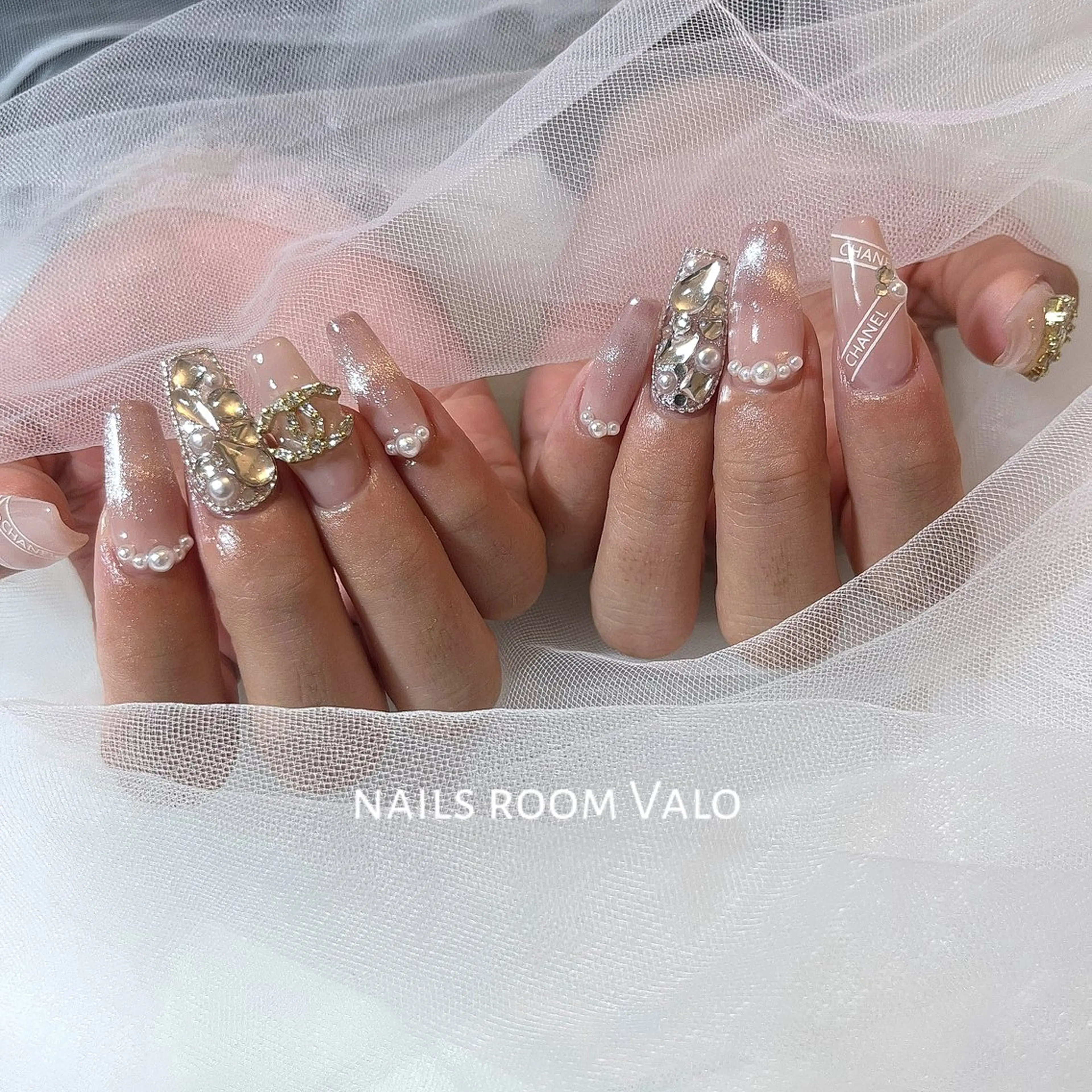 ネイル ハンドネイル nails room Valoのネイルデザイン