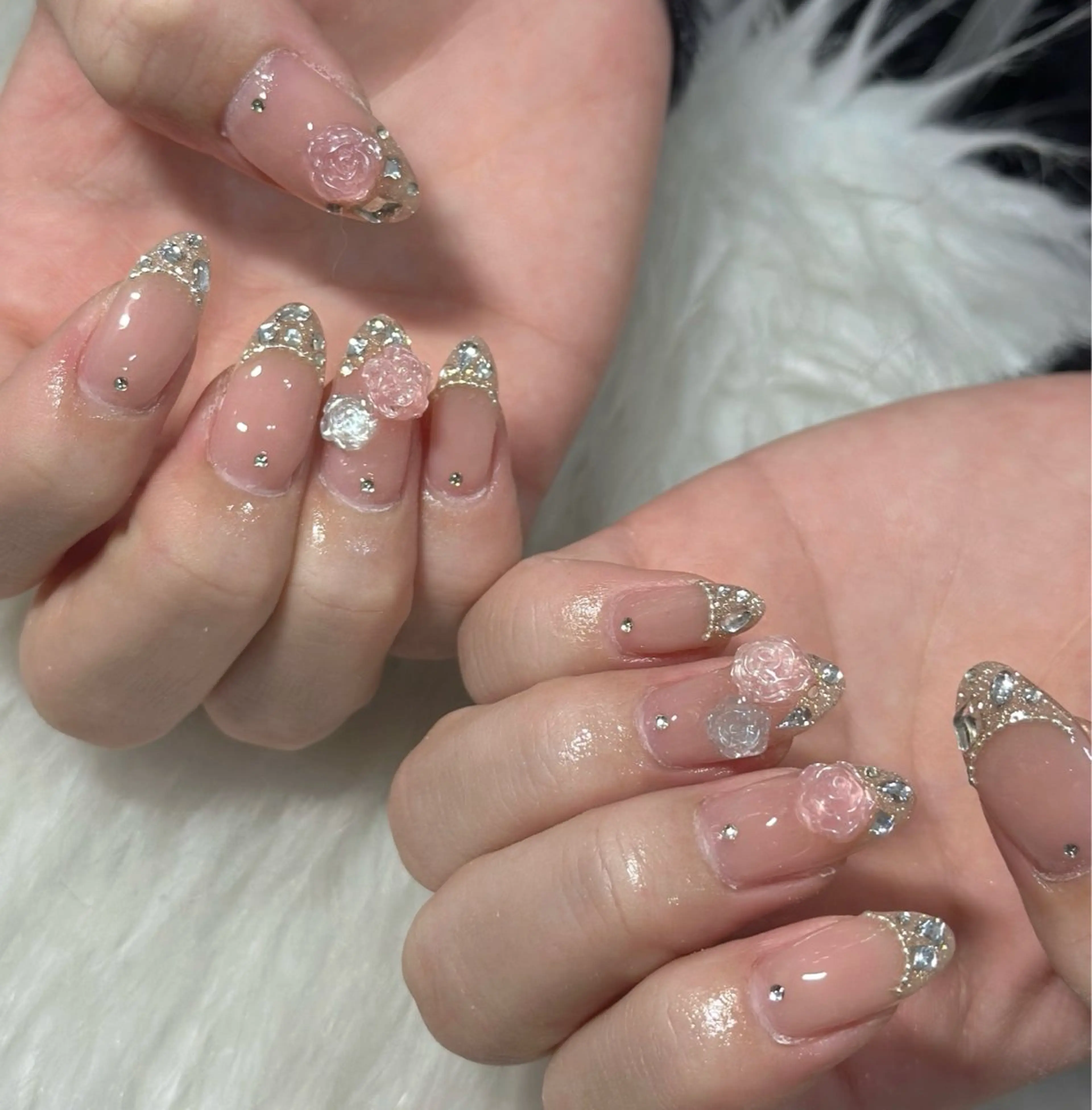 ネイル ハンドネイル フットネイル LAVISH nanamiのネイルデザイン