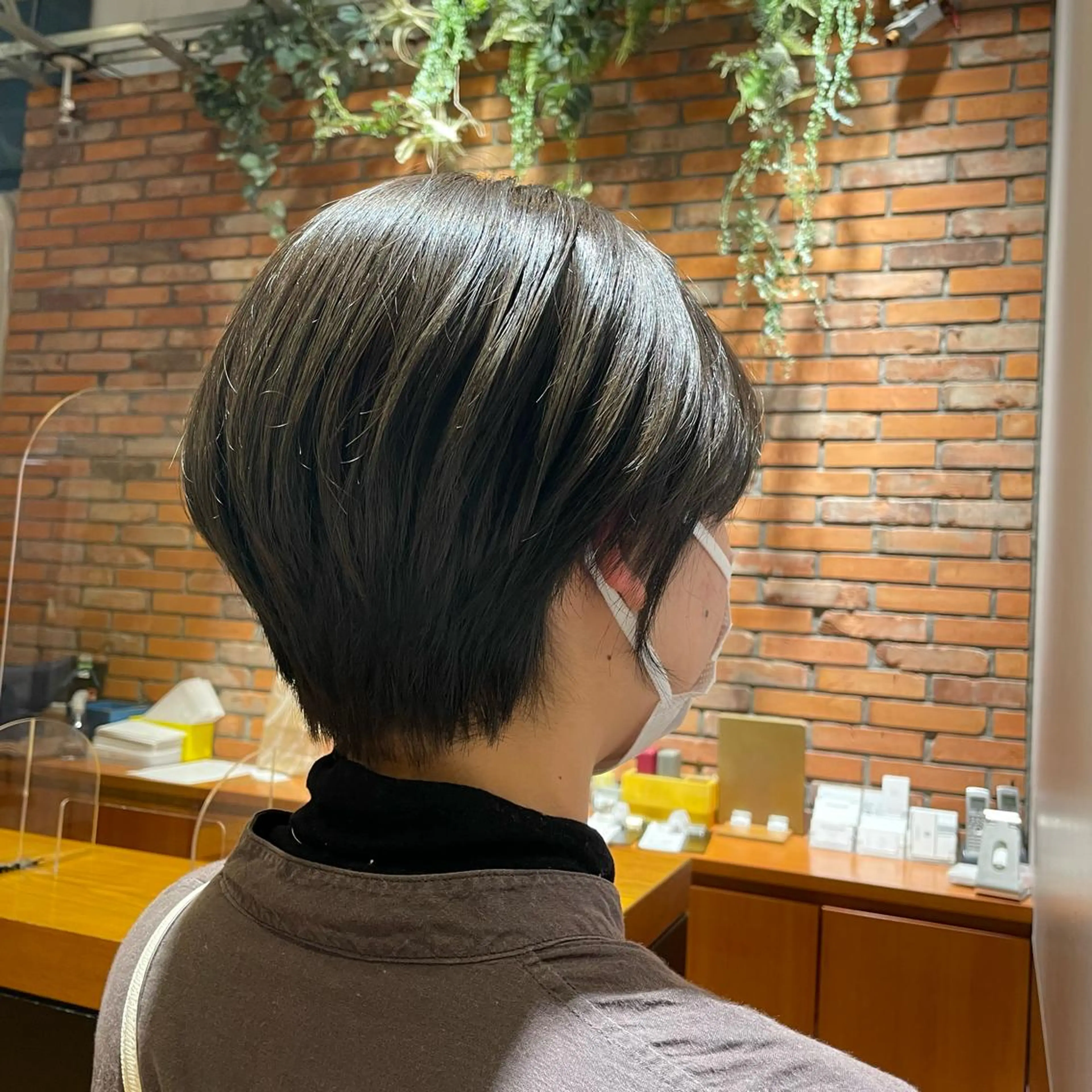 ショート ショートヘア ヘアカラー 為近日向子🐥暖色 💘顔周りカット🌈のヘアスタイル