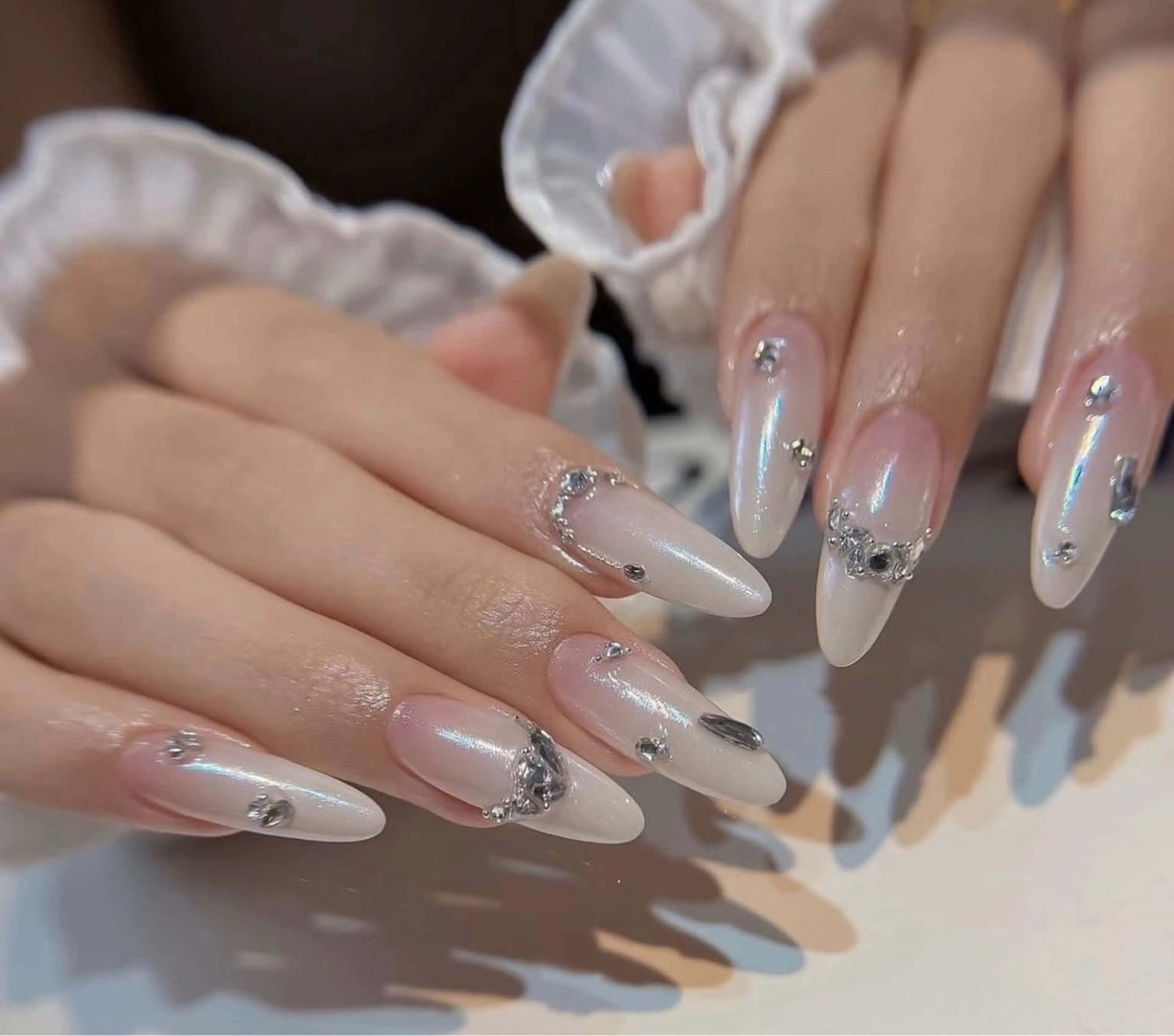 ネイル ハンドネイル Mika Nails 心斎橋のネイルデザイン