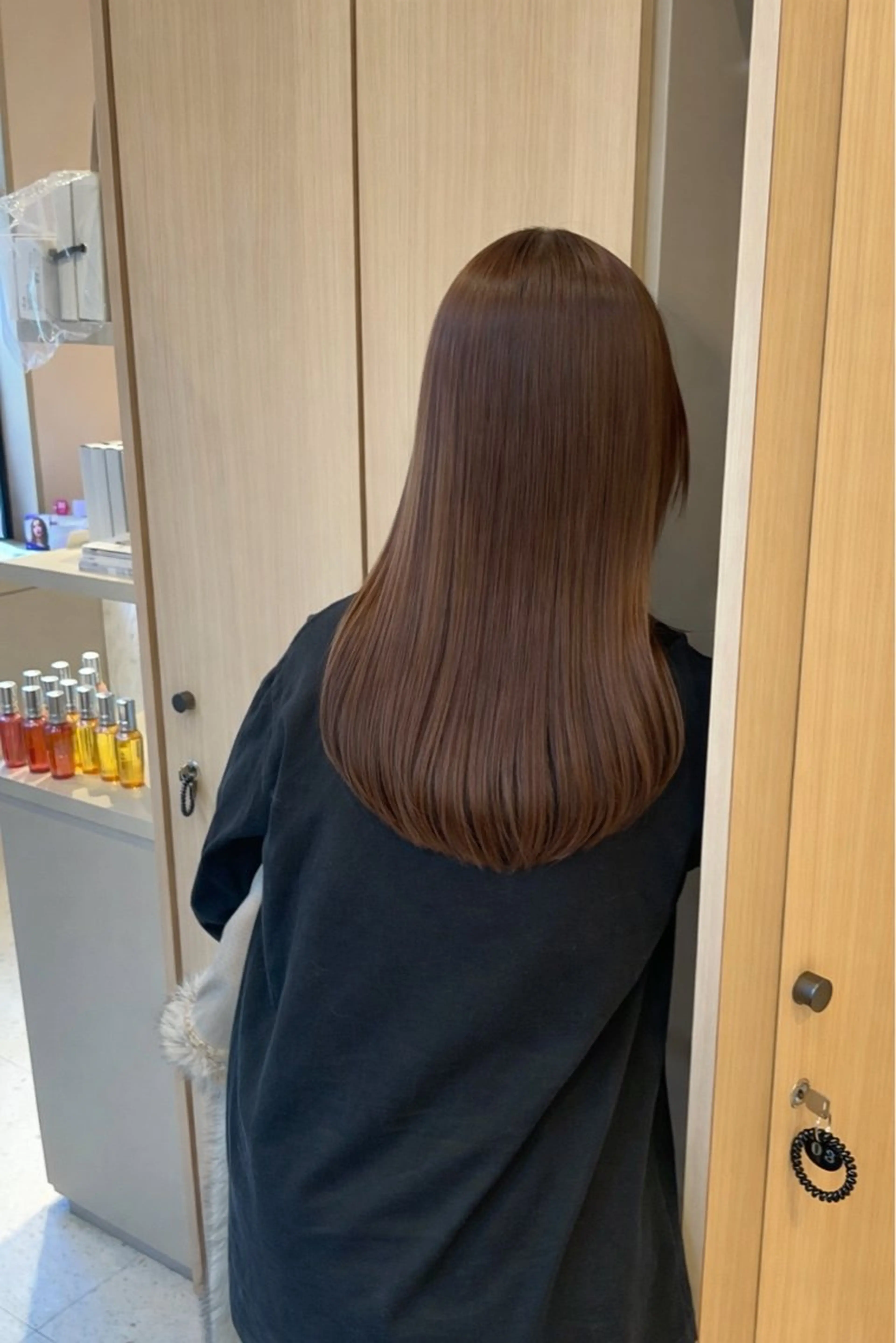 カラー ブラウンカラー ピンクカラー 芝智也／ ブリーチカラーのヘアスタイル